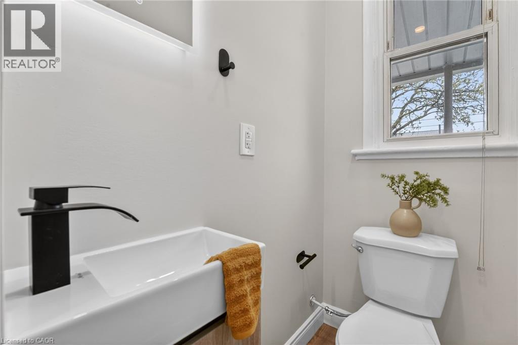 83 BEECHWOOD Avenue, Hamilton, Ontario, L8L2S7 — Photo 10