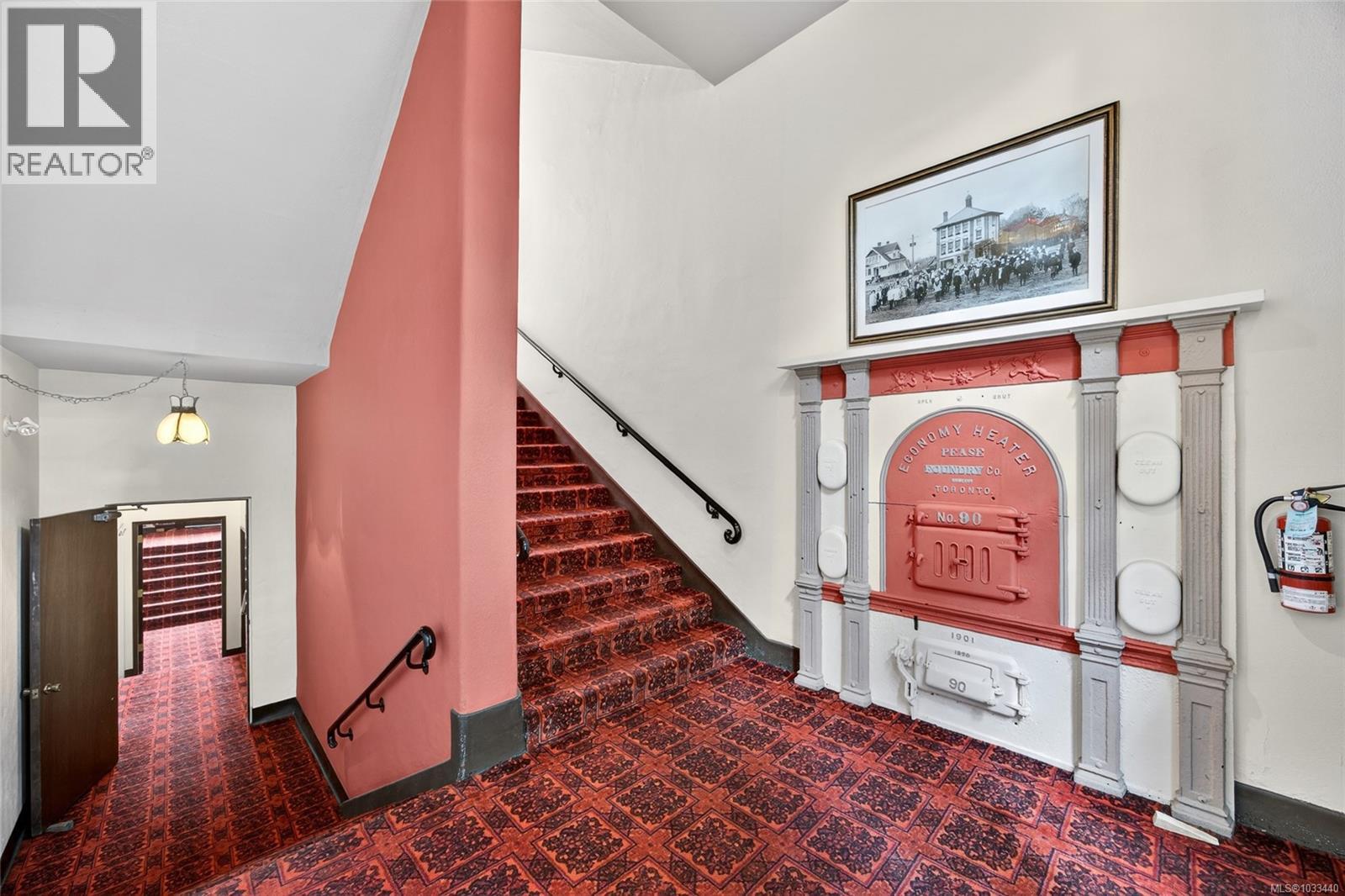 306 120 Douglas Street, Victoria