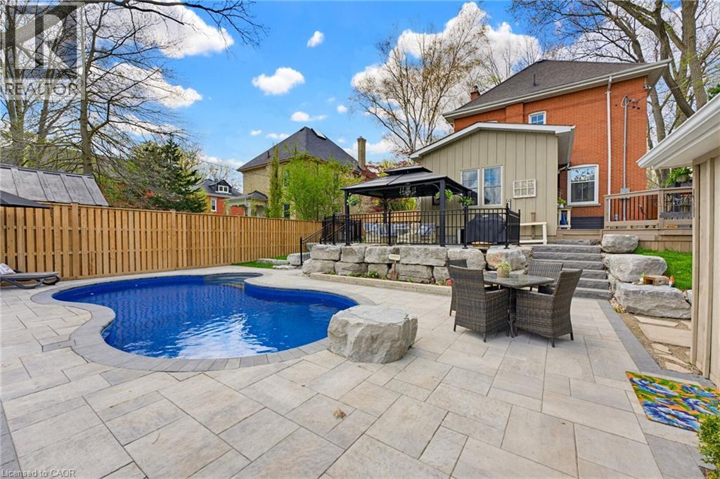 33 BRANT Road N, Cambridge, Ontario, N1S2W3 — Photo 17