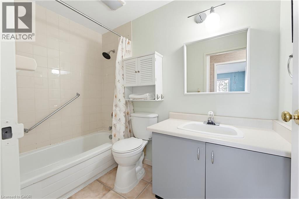 30 HUGO Crescent Unit# 110, Kitchener, Ontario, N2M3Z2 — Photo 37