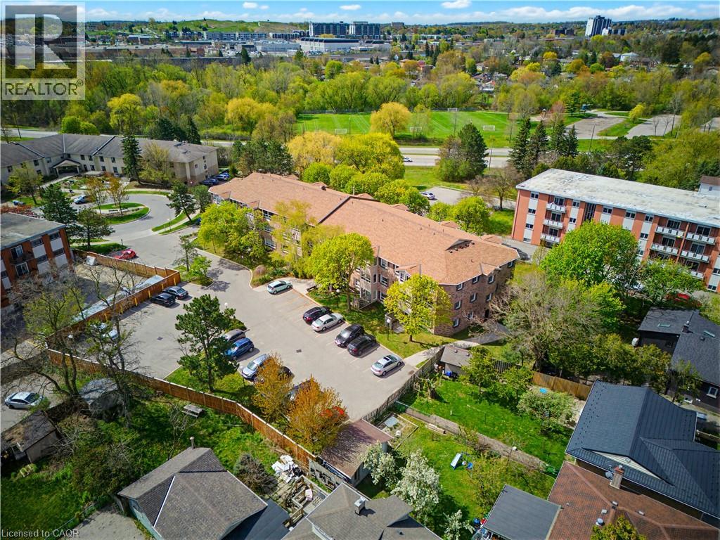 30 HUGO Crescent Unit# 110, Kitchener, Ontario, N2M3Z2 — Photo 20