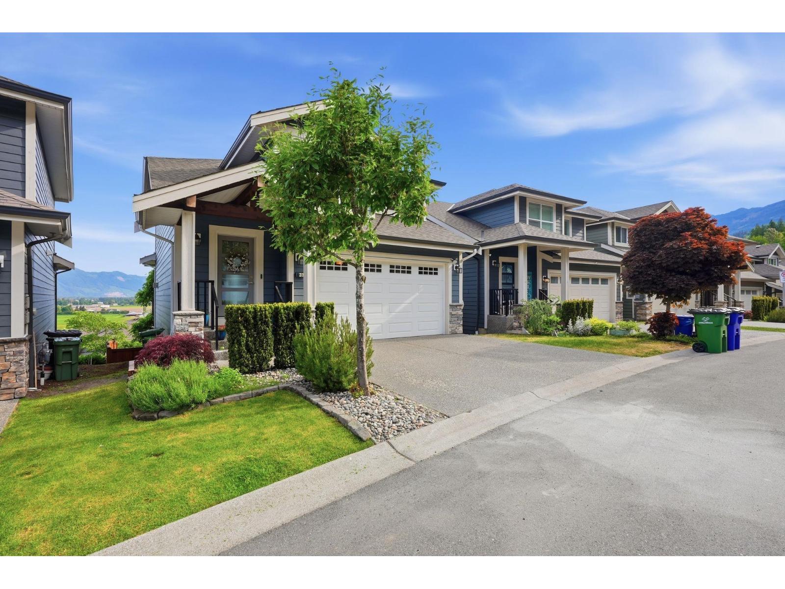 37 50634 LEDGESTONE Place - photo 2