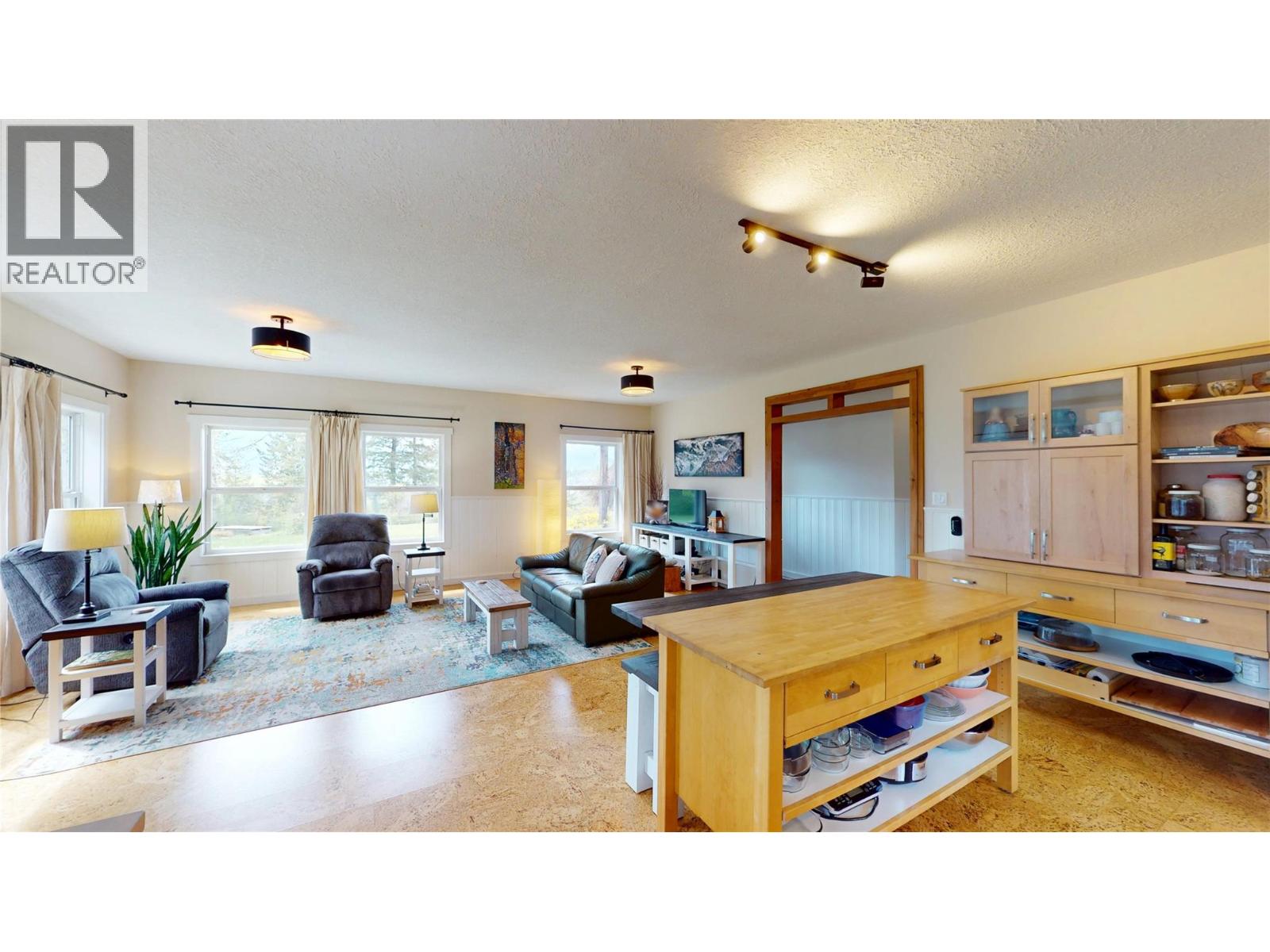 4039 Zapp Road - 6