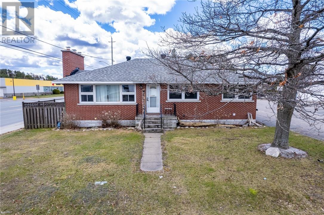 138 Fleming Street, Espanola, Ontario, P5E1E1 — Photo 2