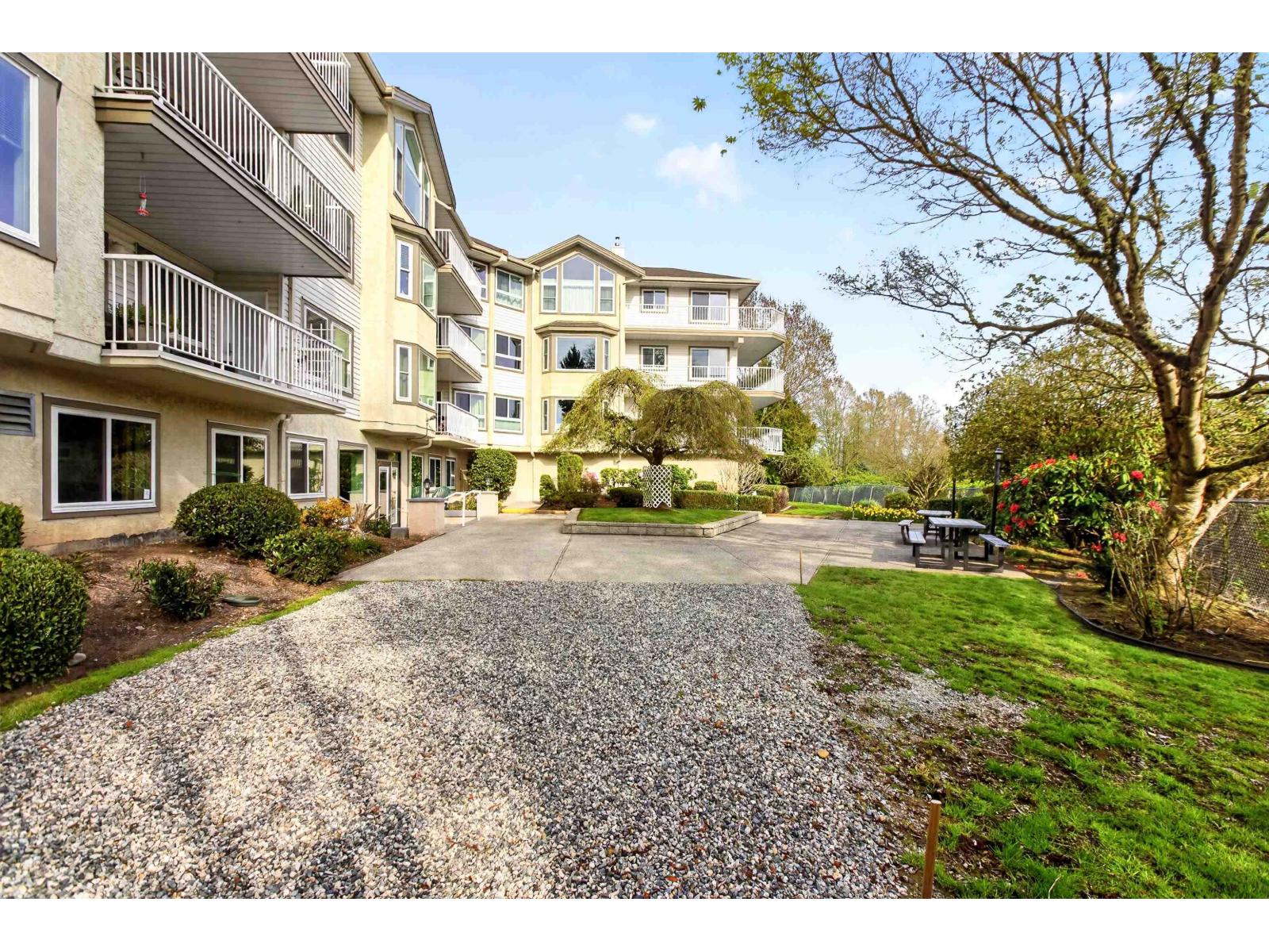 2 Bed, 2 Bath Apartment for Sale in Langley – 212 20600 53A AVENUE, Langley – MLS# R3114529 - Image 8