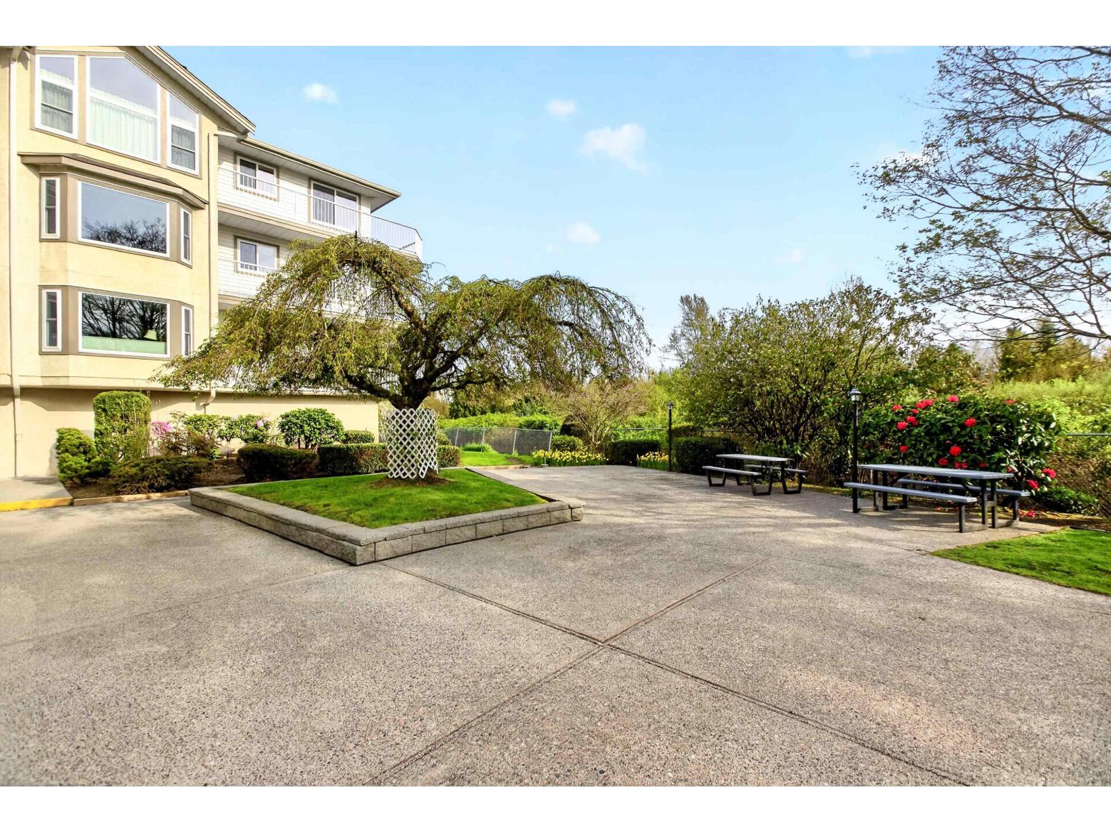 2 Bed, 2 Bath Apartment for Sale in Langley – 212 20600 53A AVENUE, Langley – MLS# R3114529 - Image 17