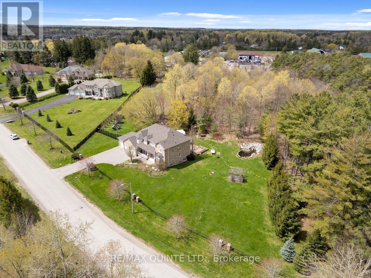 2 TREEVIEW AVENUE - 3