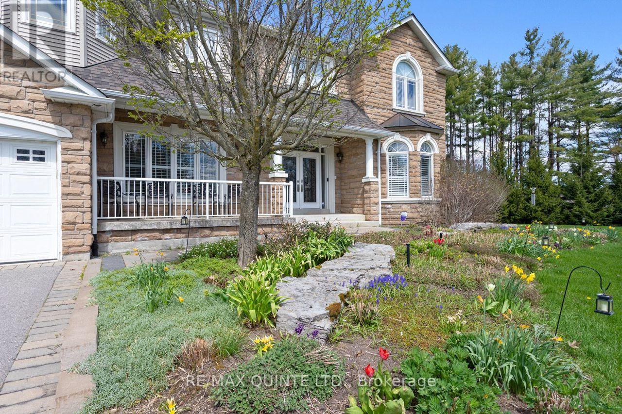 2 TREEVIEW AVENUE - 31