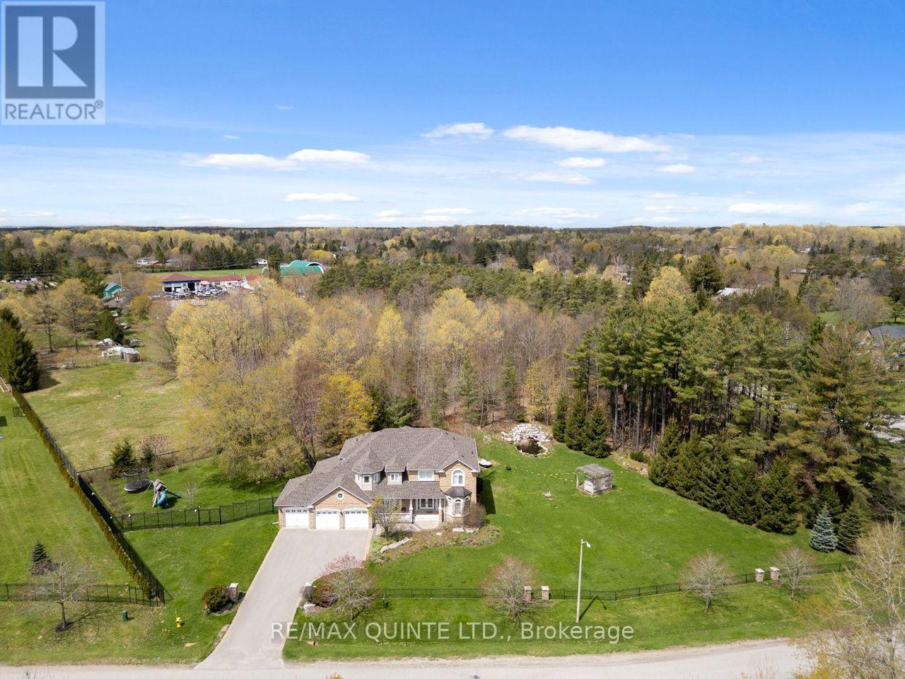 2 TREEVIEW AVENUE - 48