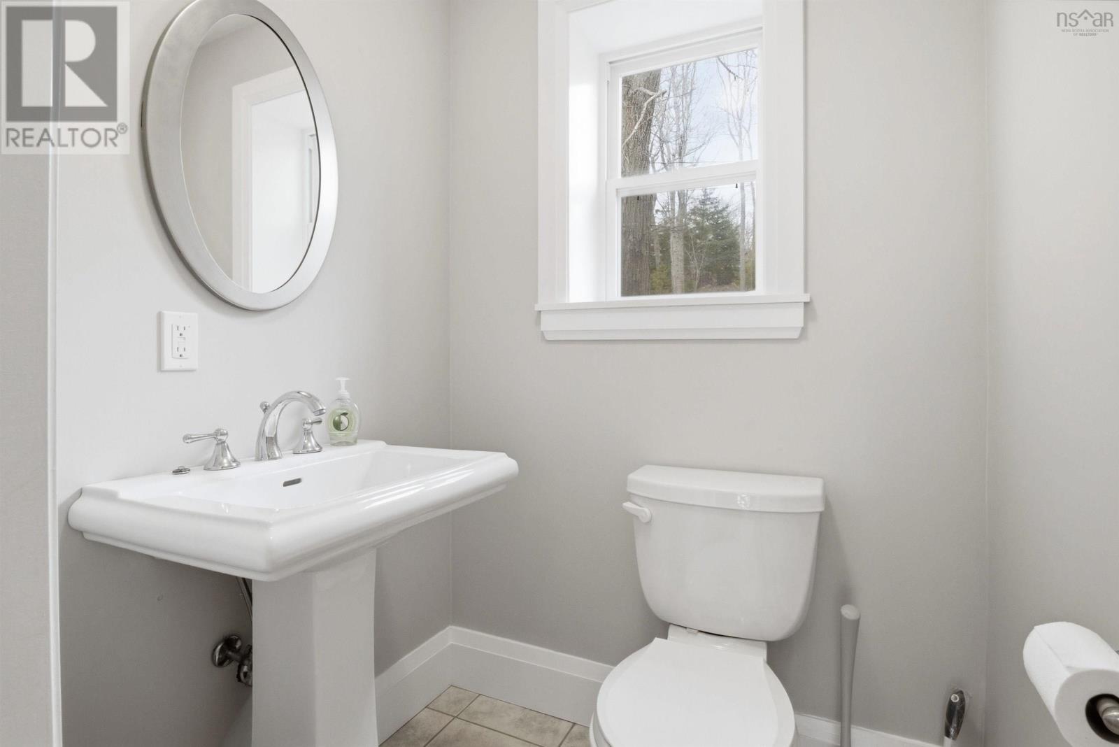 Property 22 of 38 of 23 Locke Street
