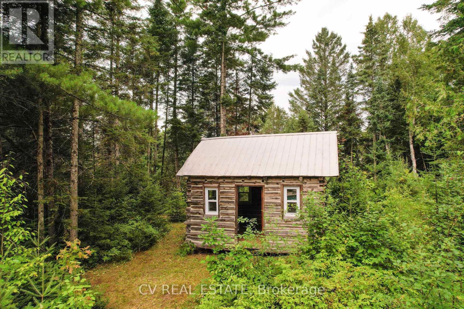 2090 COUNTY 121 ROAD - 40