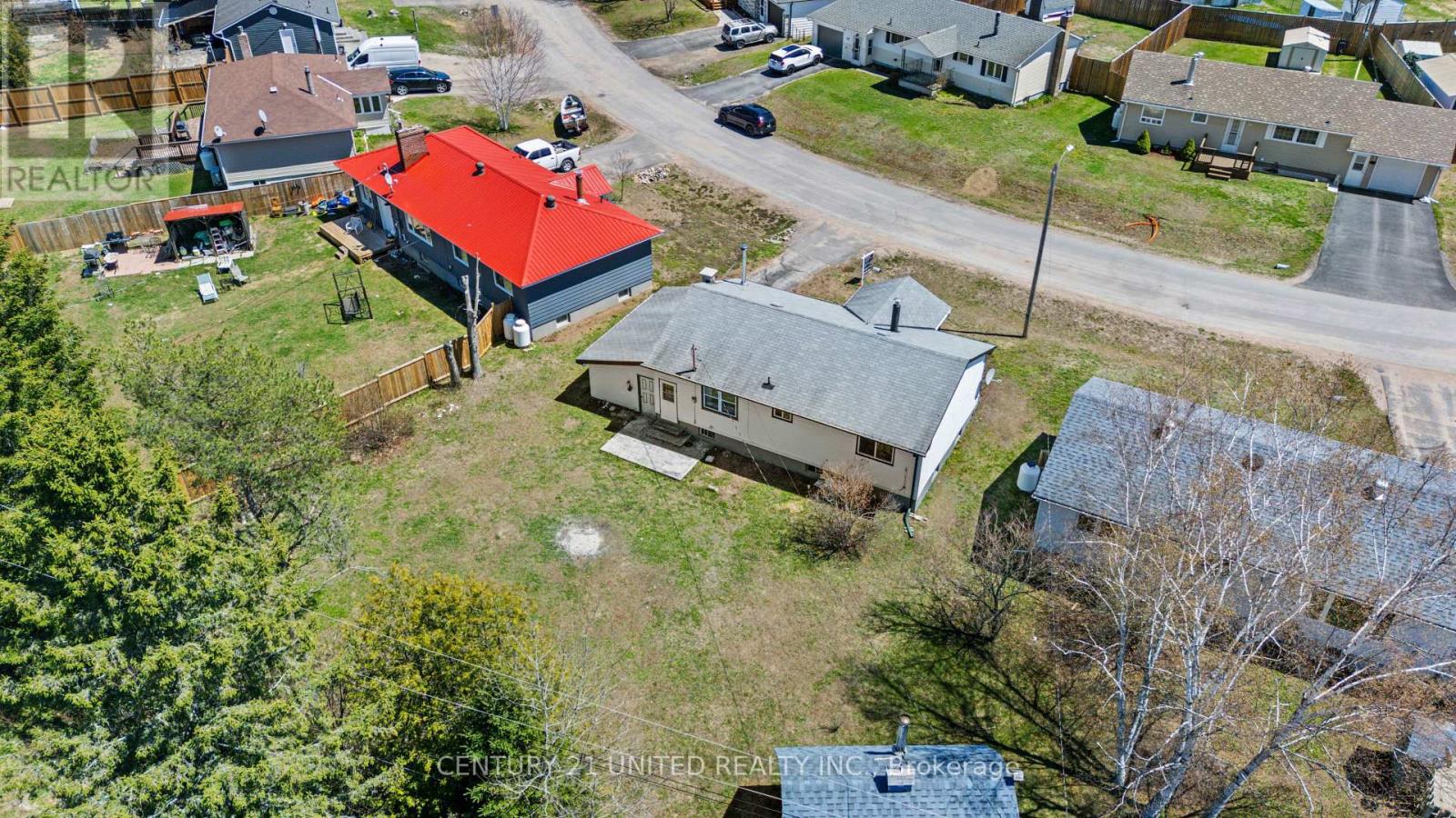 26 GREAT OAK STREET - 16