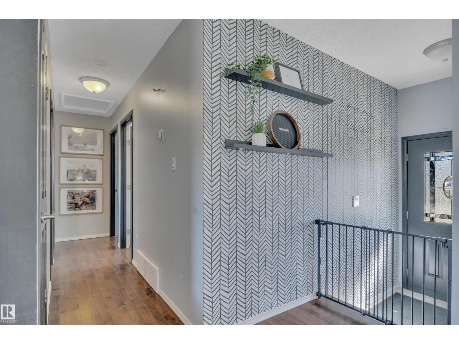 4316 53 ST — photo 18