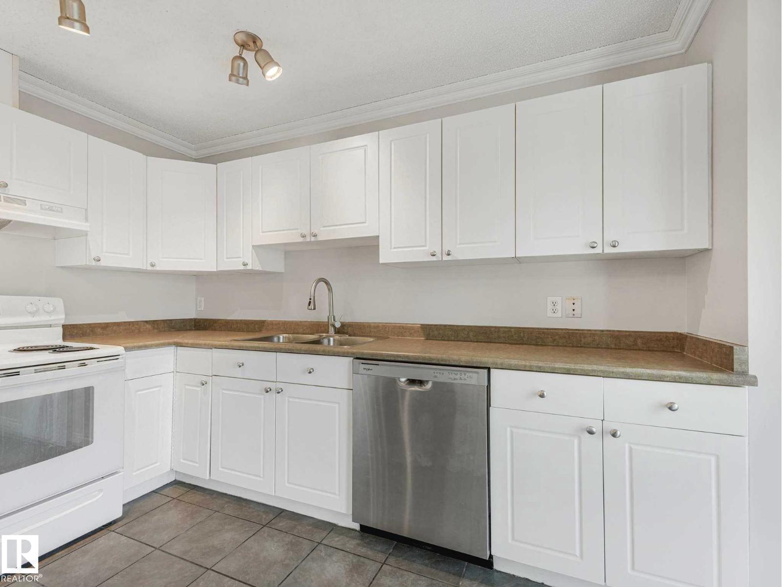 #17 15128 22 ST NW, Edmonton