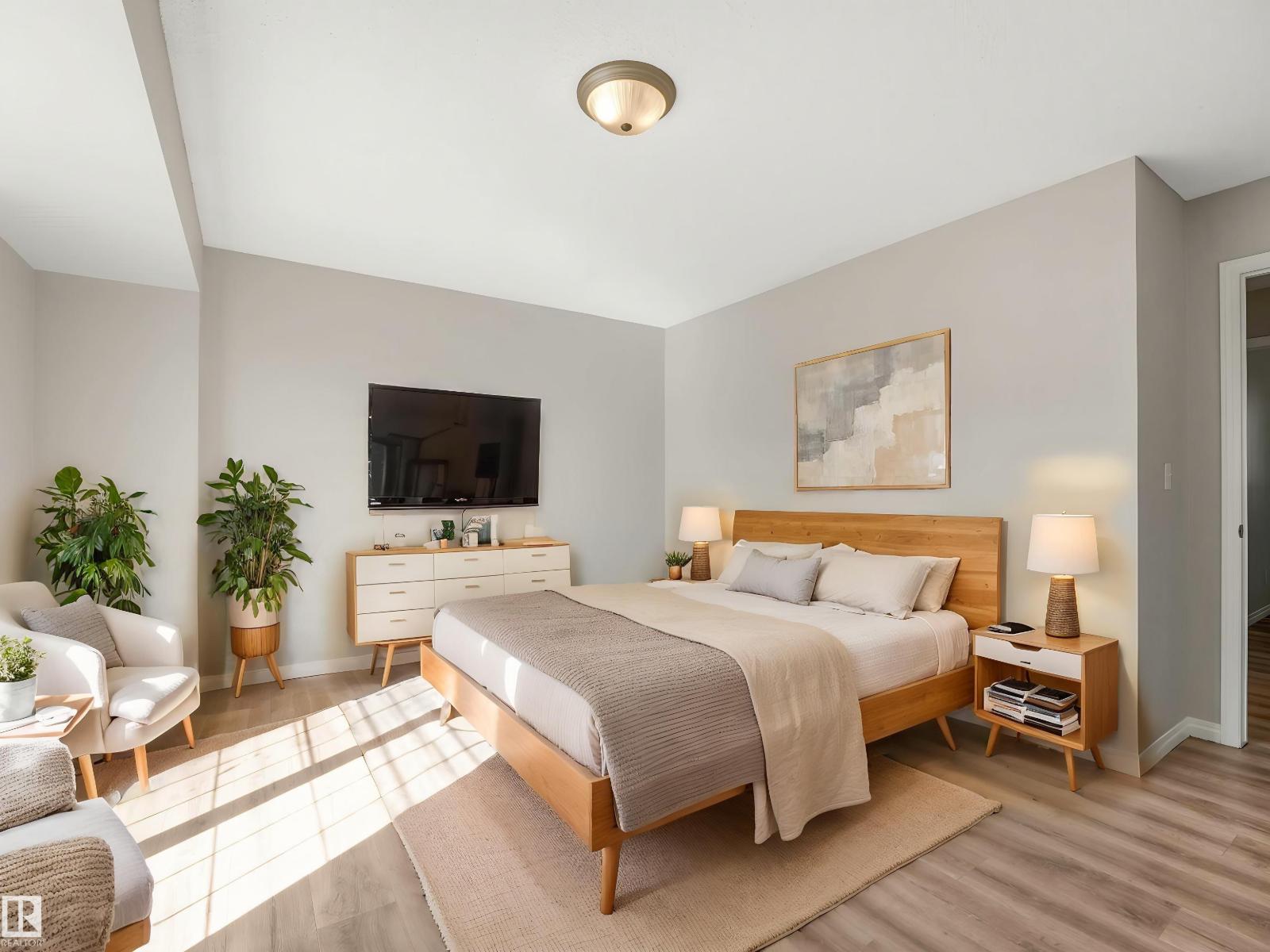 #17 15128 22 ST NW - 22