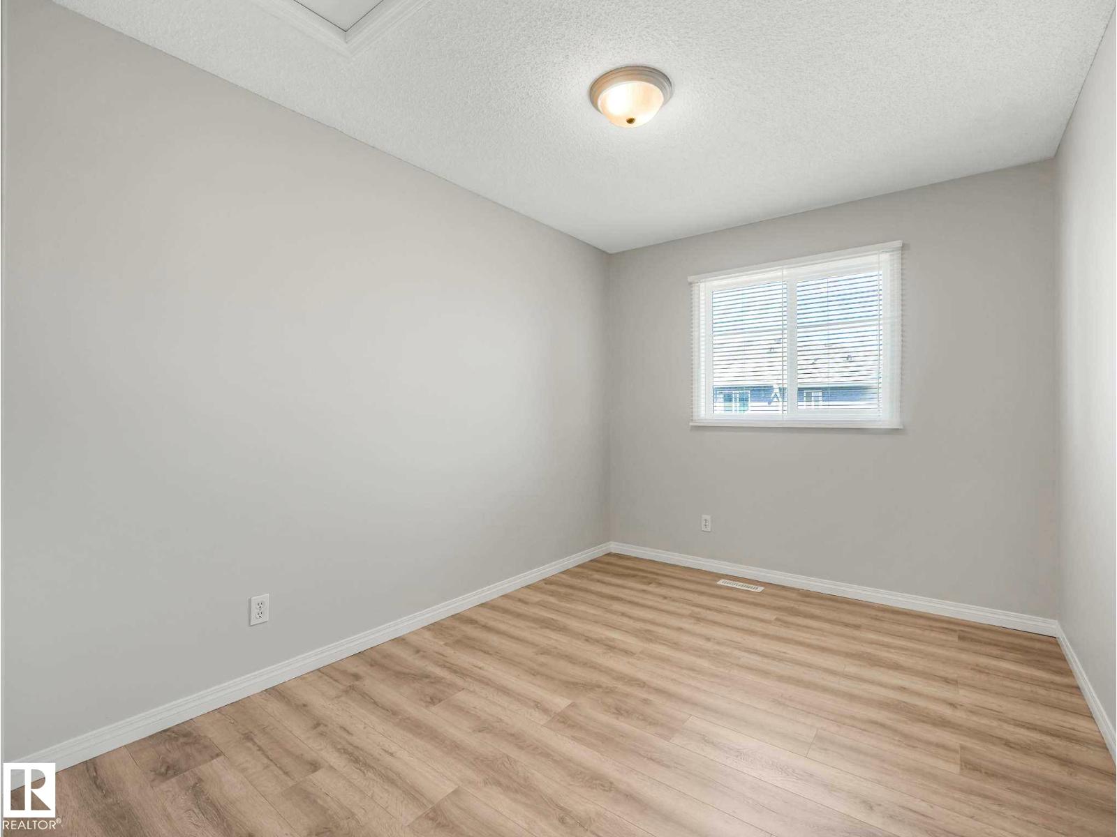 #17 15128 22 ST NW, Edmonton