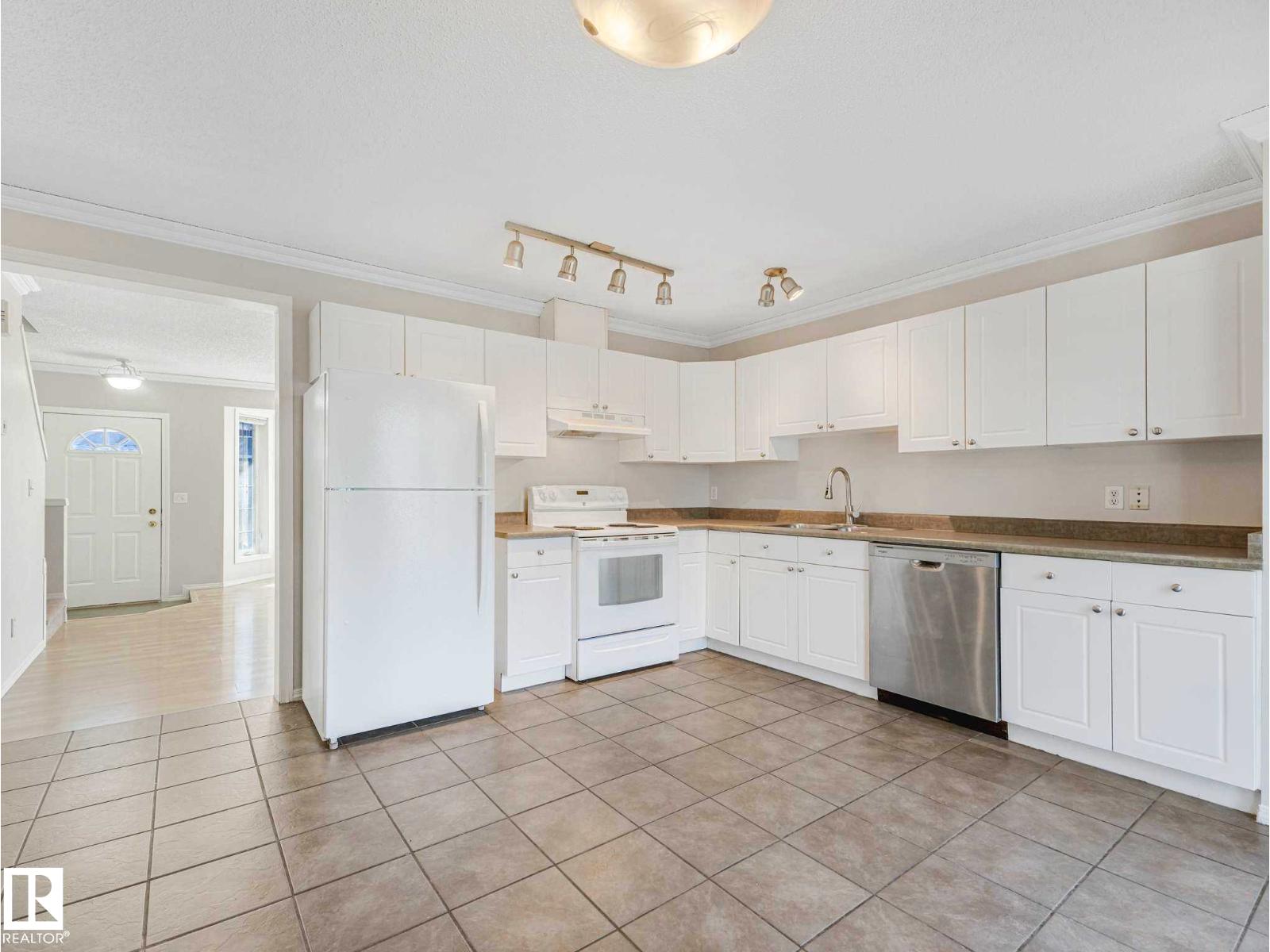 #17 15128 22 ST NW, Edmonton