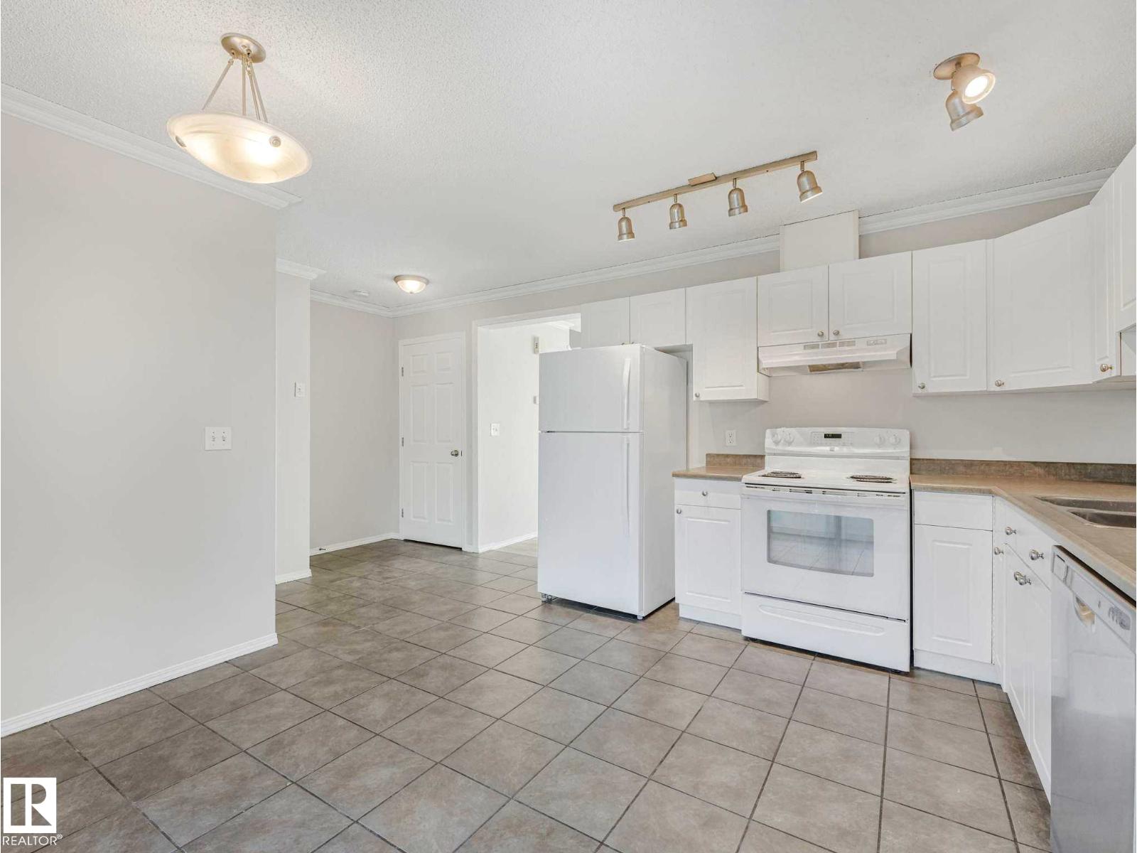 #17 15128 22 ST NW, Edmonton