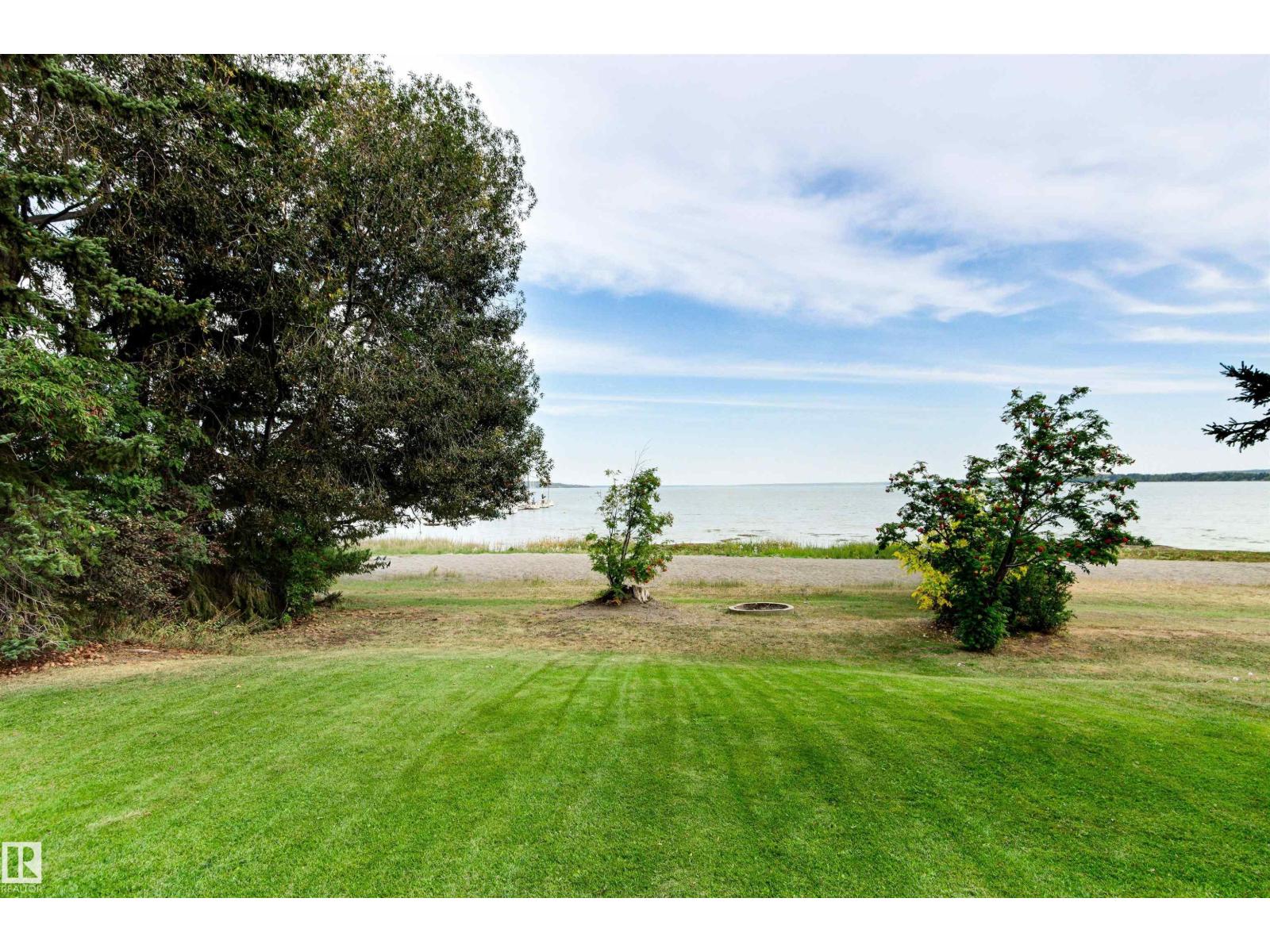 181 1 AV N, Rural Parkland County