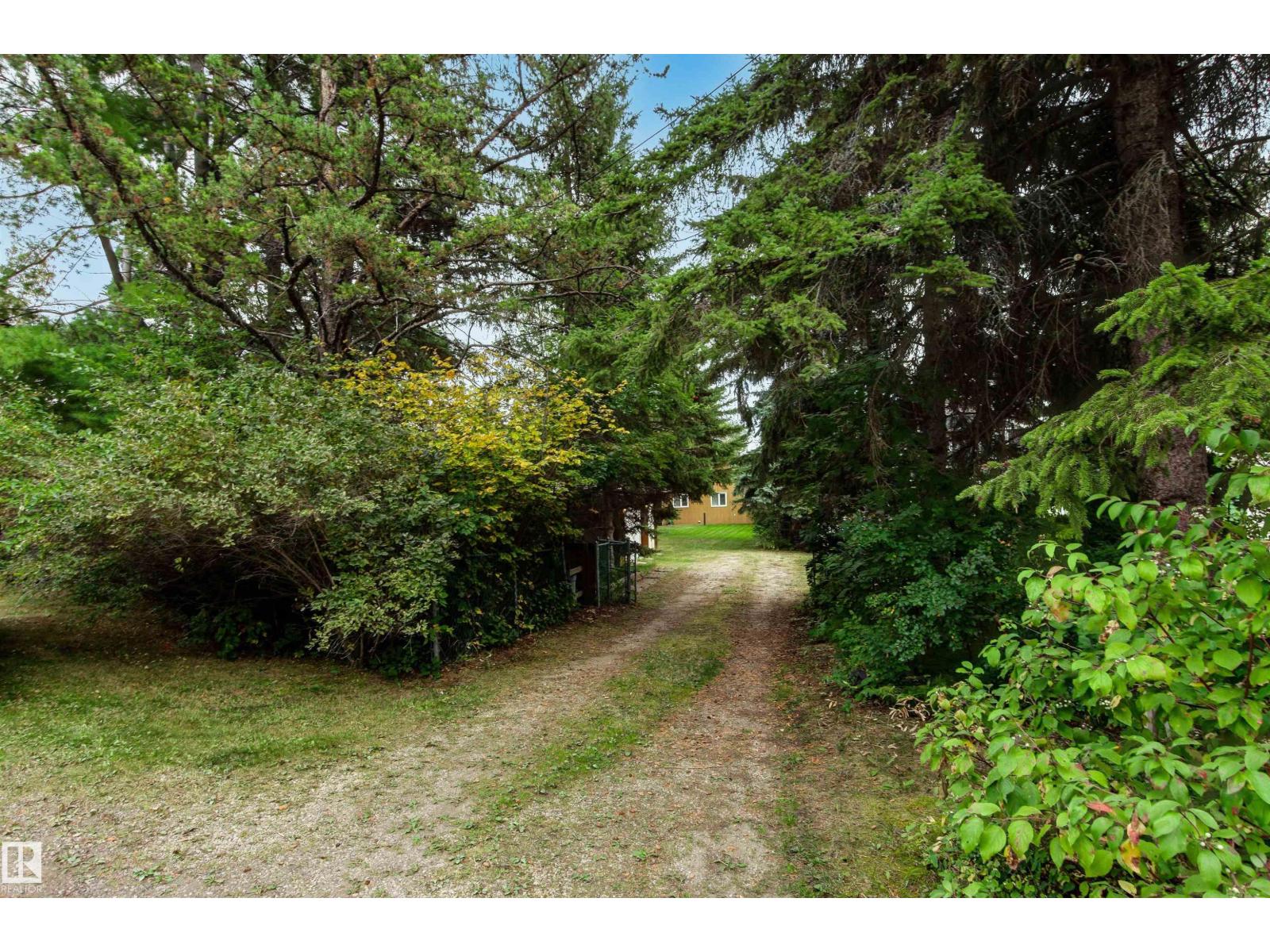 181 1 AV N, Rural Parkland County