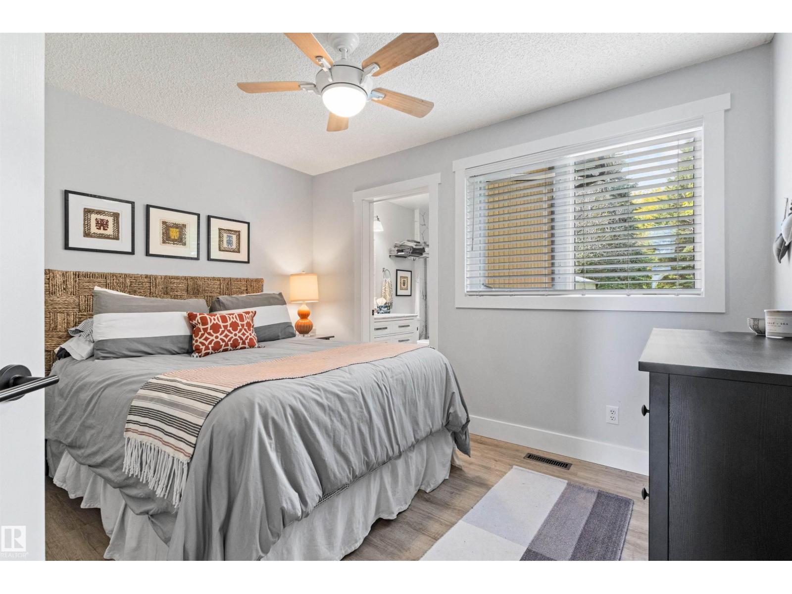181 1 AV N, Rural Parkland County