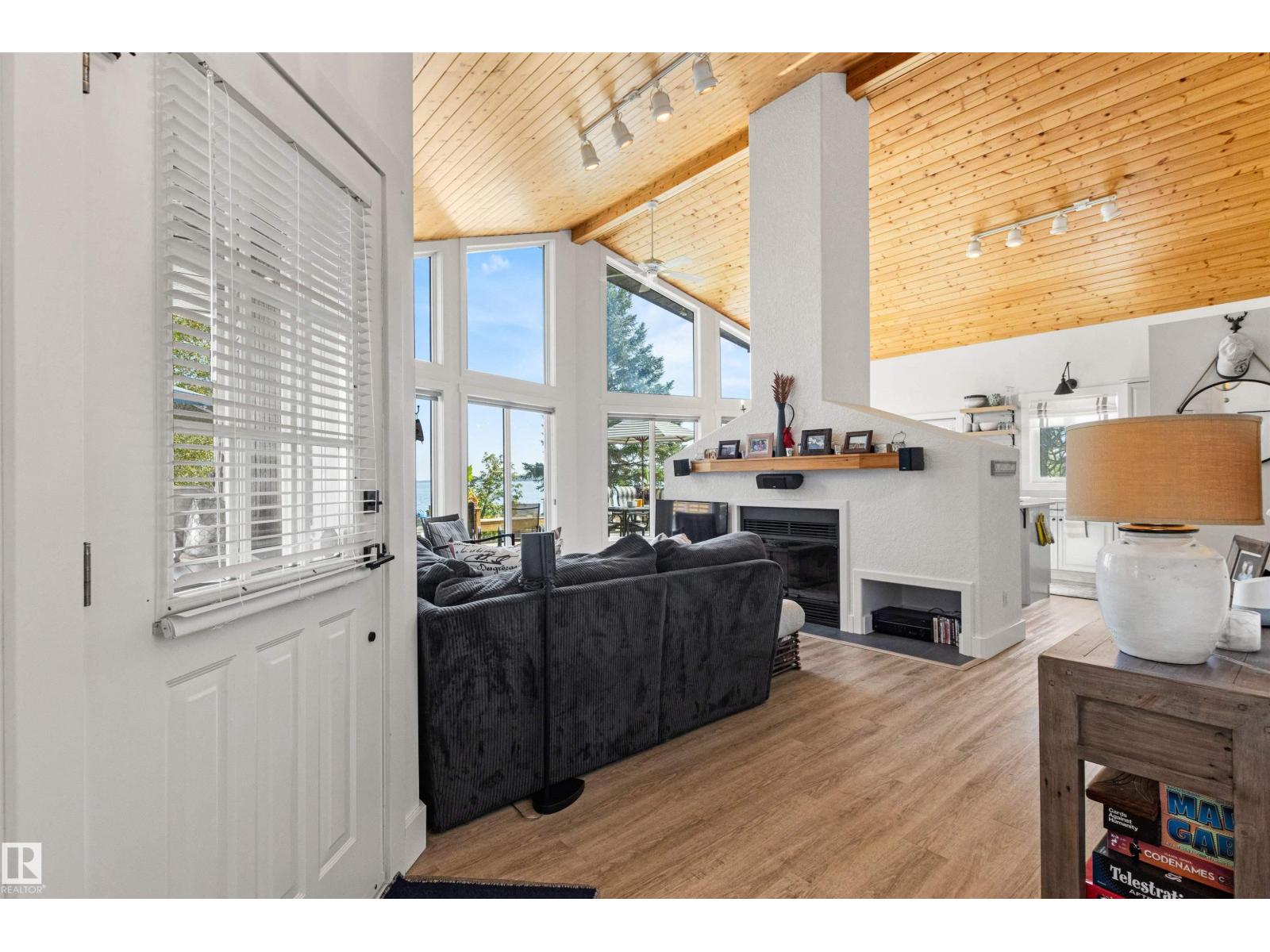 181 1 AV N, Rural Parkland County