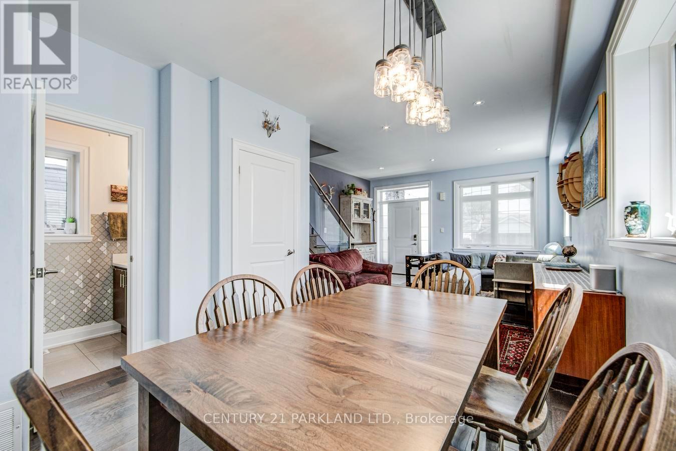 118 GLEBEMOUNT AVENUE - 11