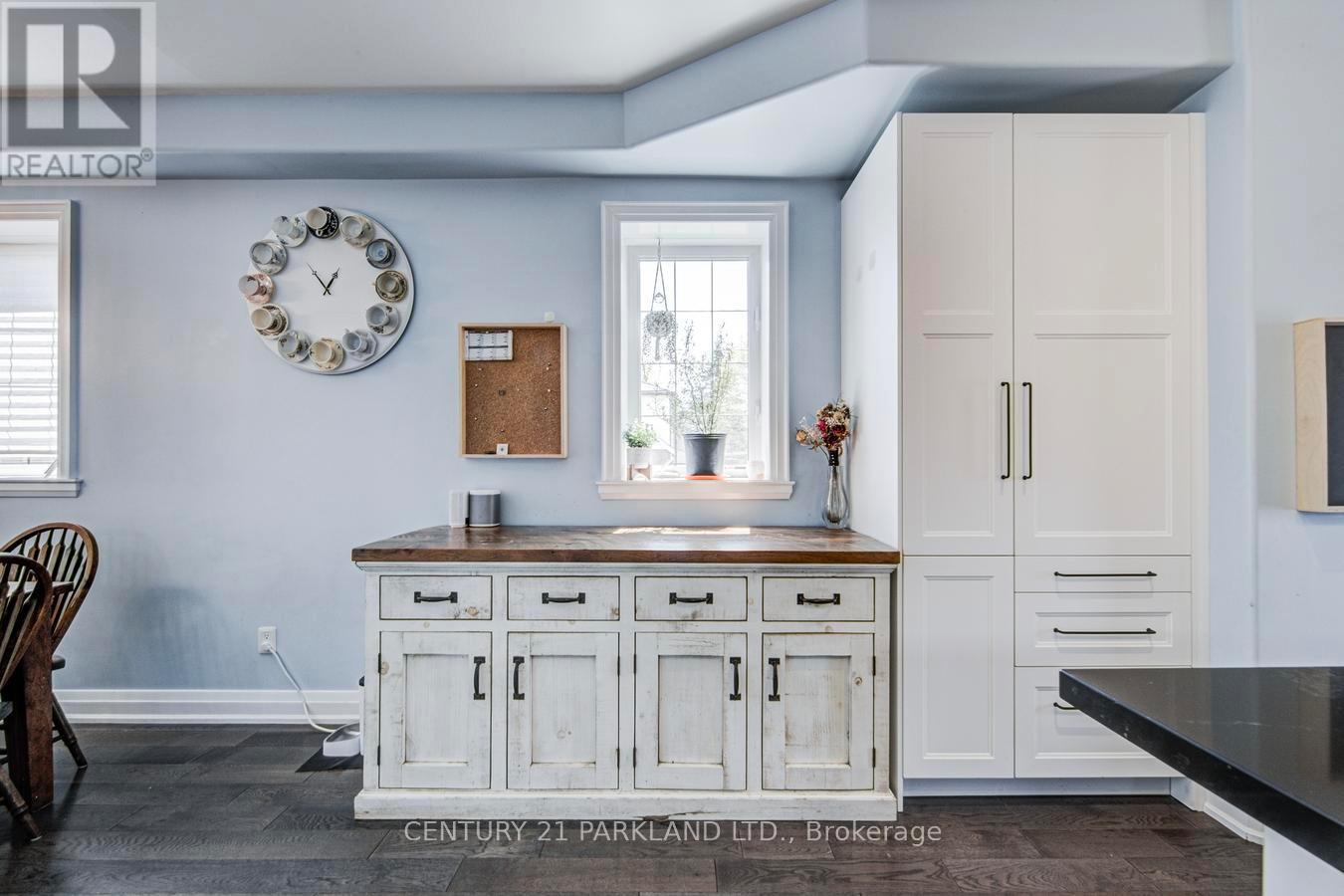 118 GLEBEMOUNT AVENUE - 20