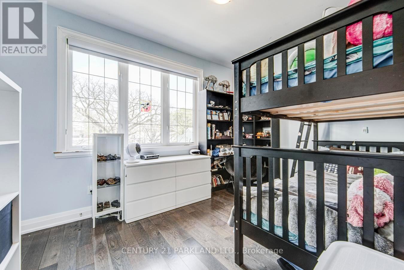 118 GLEBEMOUNT AVENUE - 29