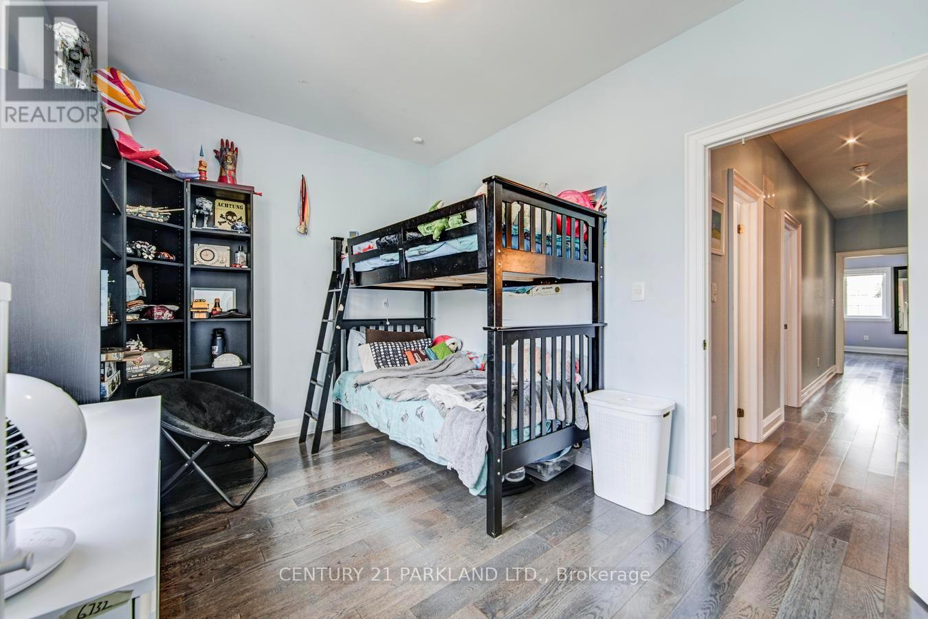 118 GLEBEMOUNT AVENUE - 30