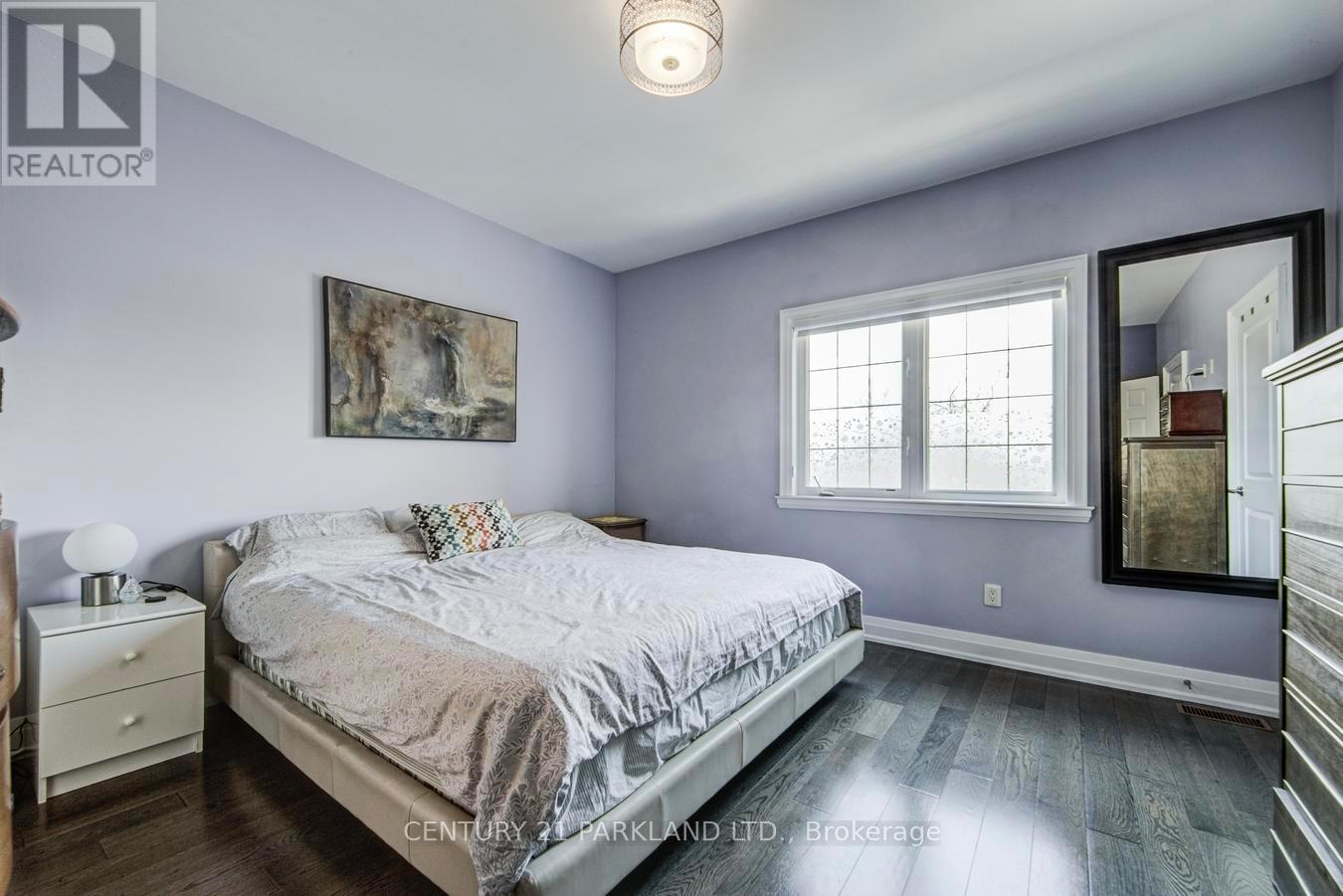 118 GLEBEMOUNT AVENUE - 33