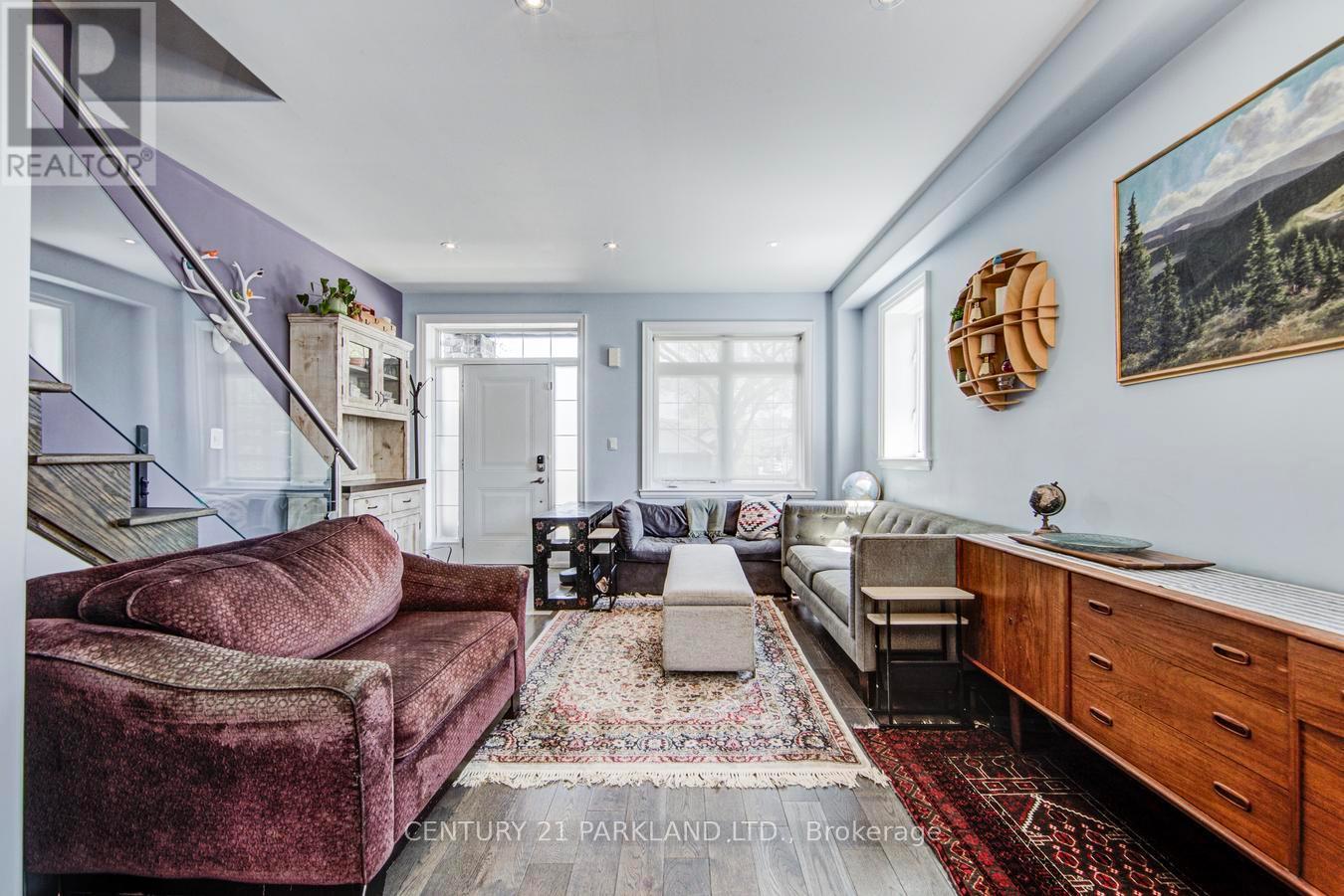 118 GLEBEMOUNT AVENUE - 7