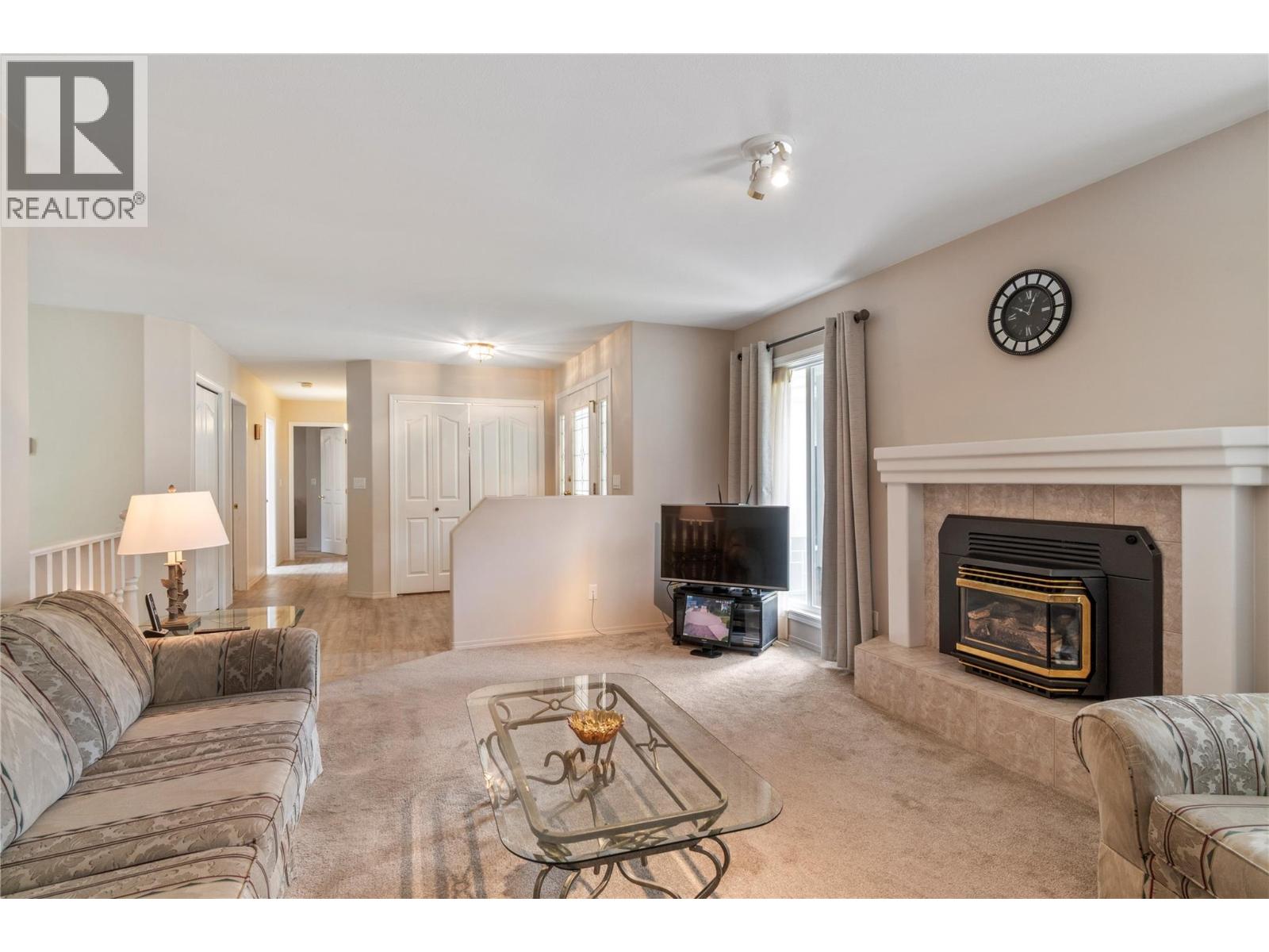 1581 16 Avenue SE - 11