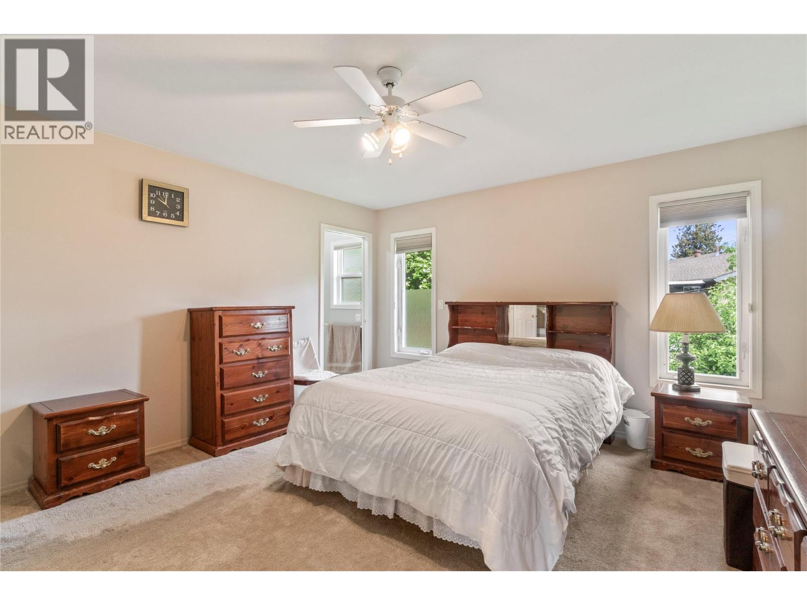  1581 16 Avenue Southeast, Salmon Arm
