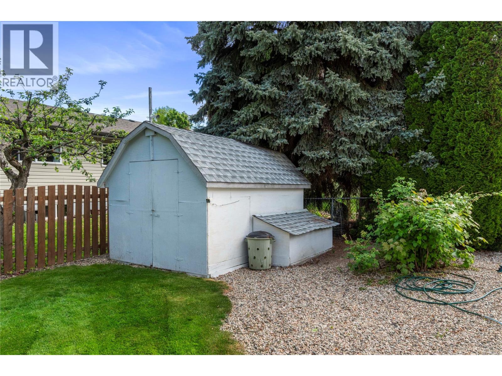 1581 16 Avenue SE - 51