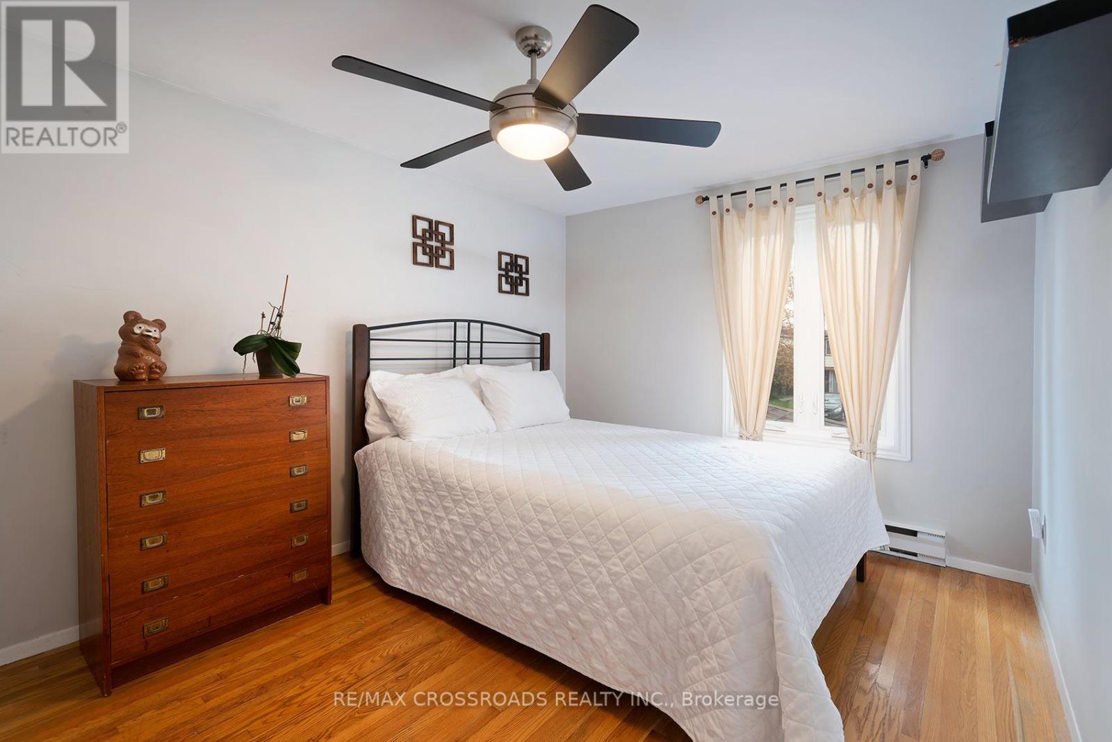 164 GLEN SPRINGS DRIVE - 25