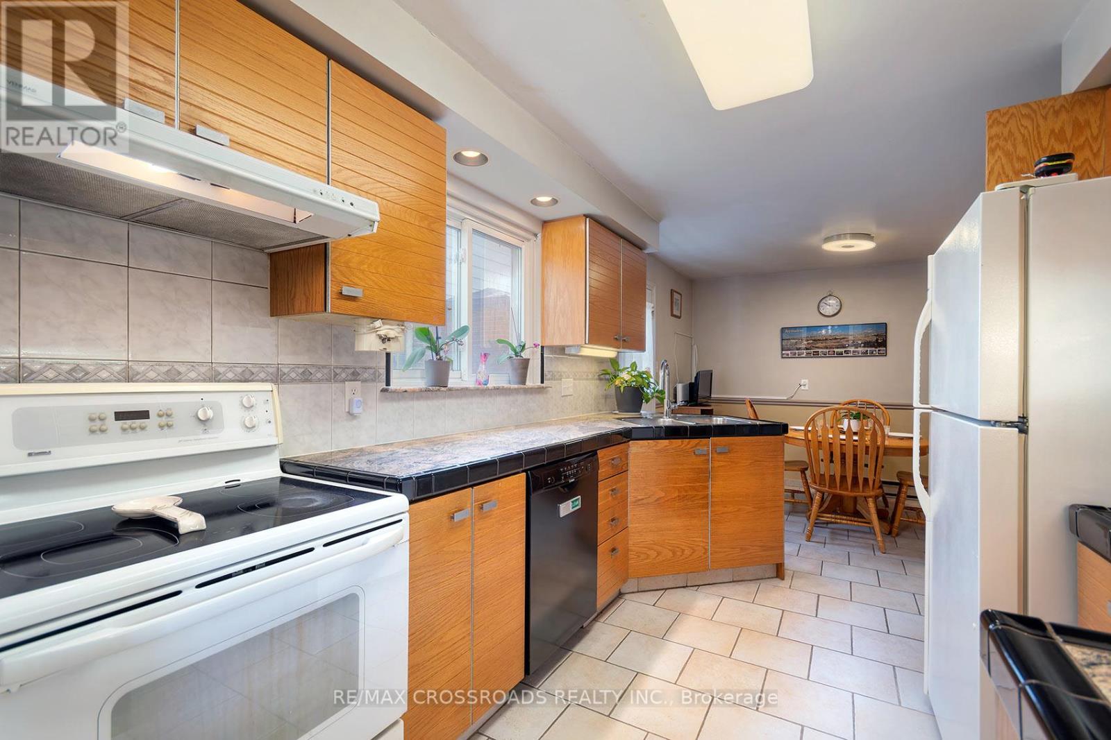 164 GLEN SPRINGS DRIVE - 10