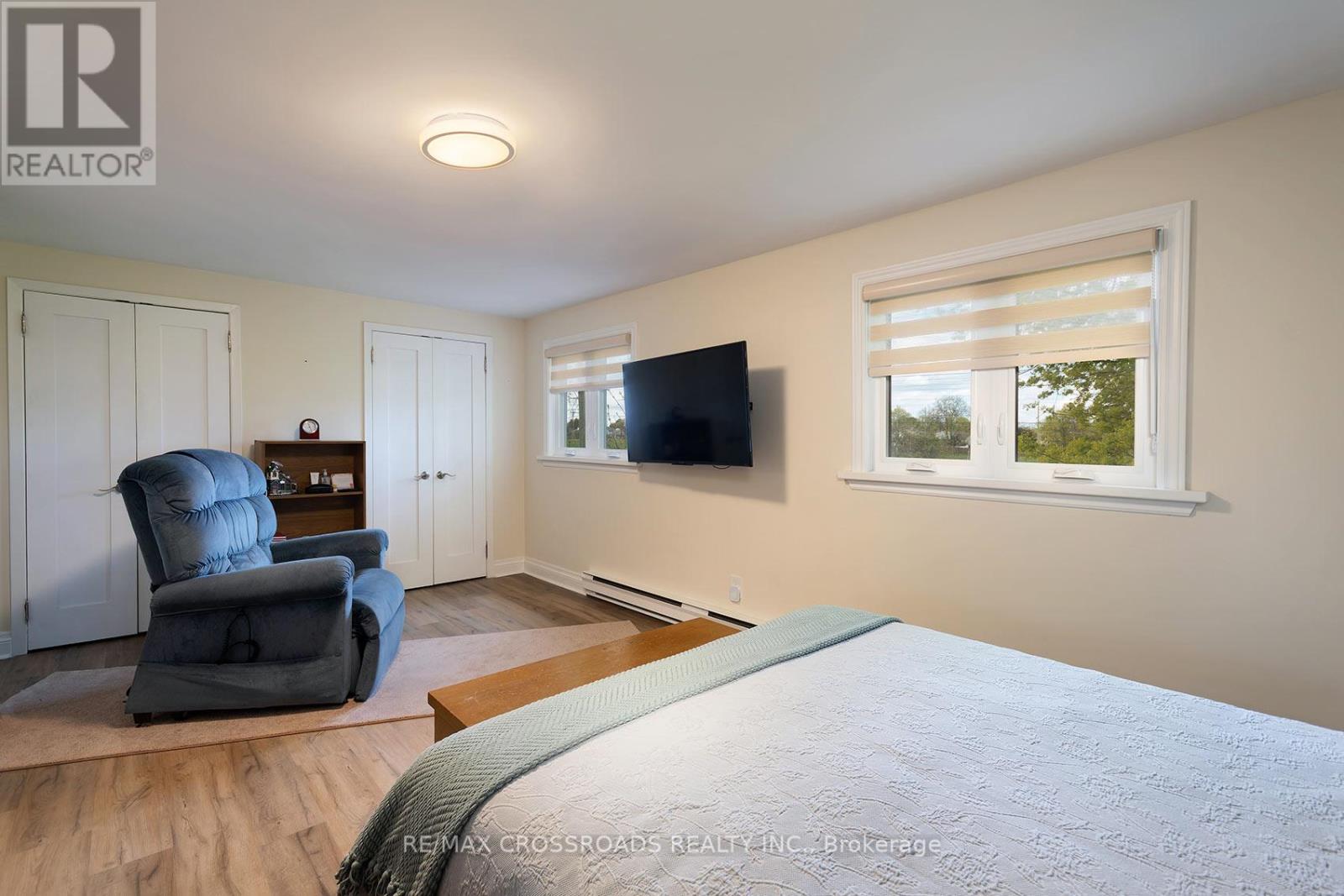 164 GLEN SPRINGS DRIVE - 21