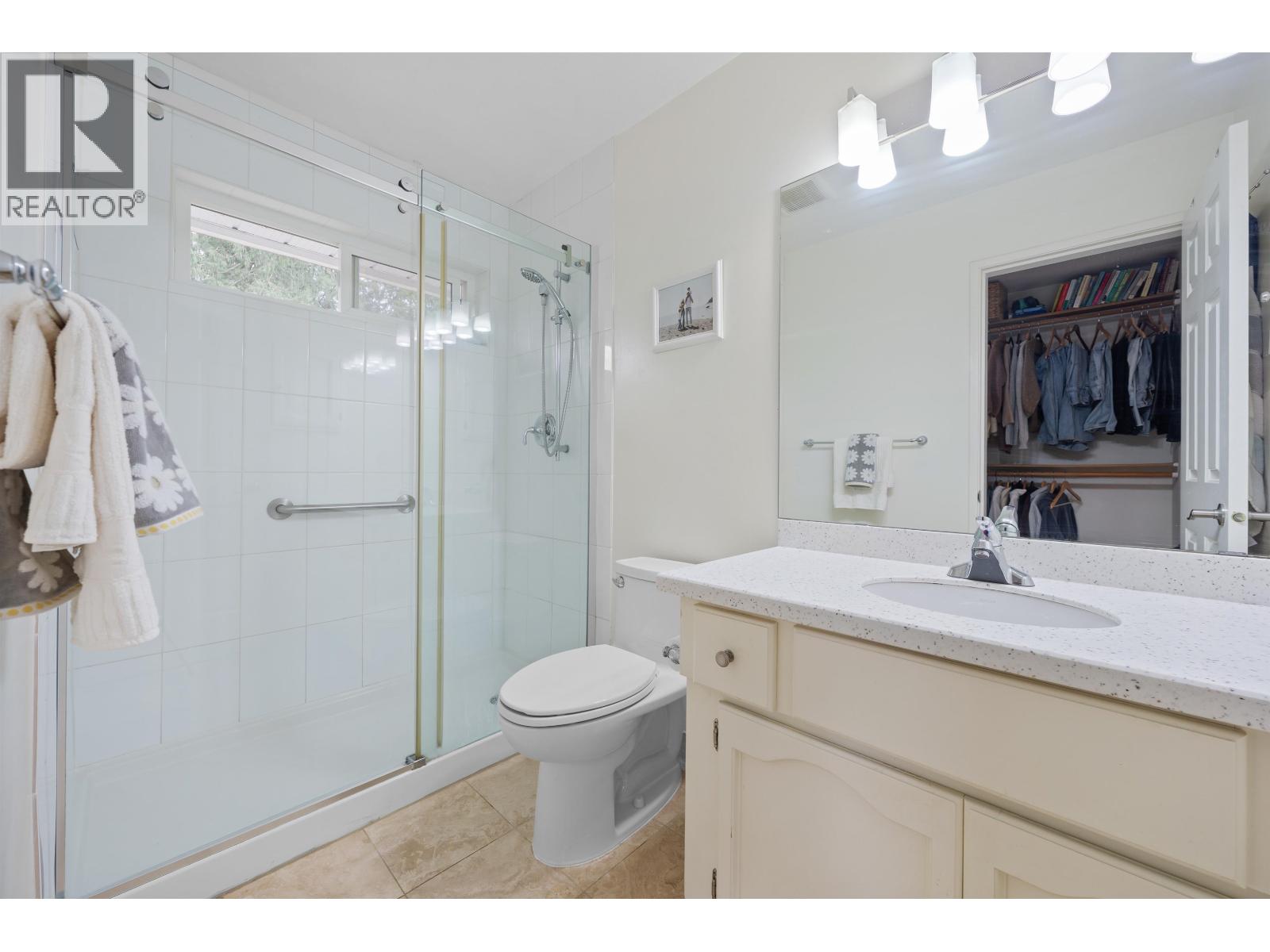 5636 MARINE DRIVE, West Vancouver