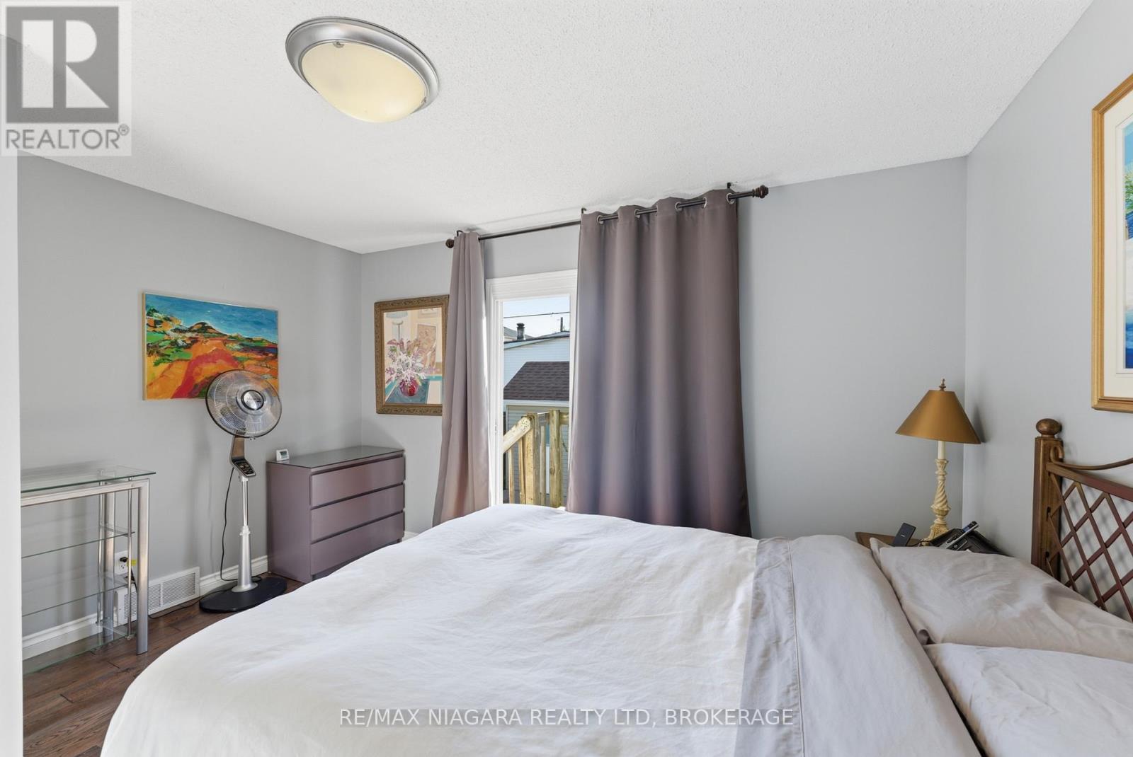 31 MILDRED AVENUE - 11