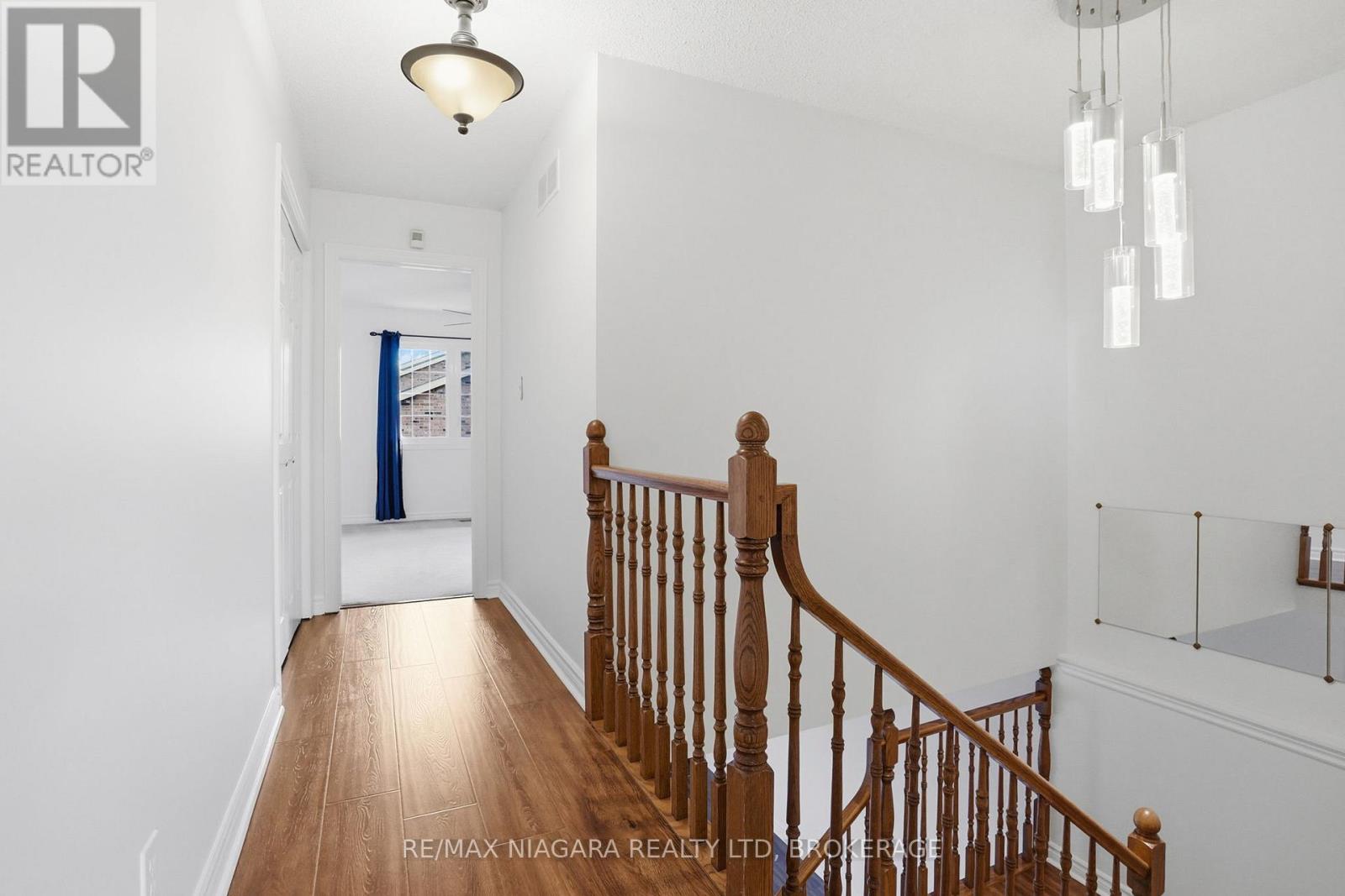 #25 2720 MEWBURN ROAD - 16