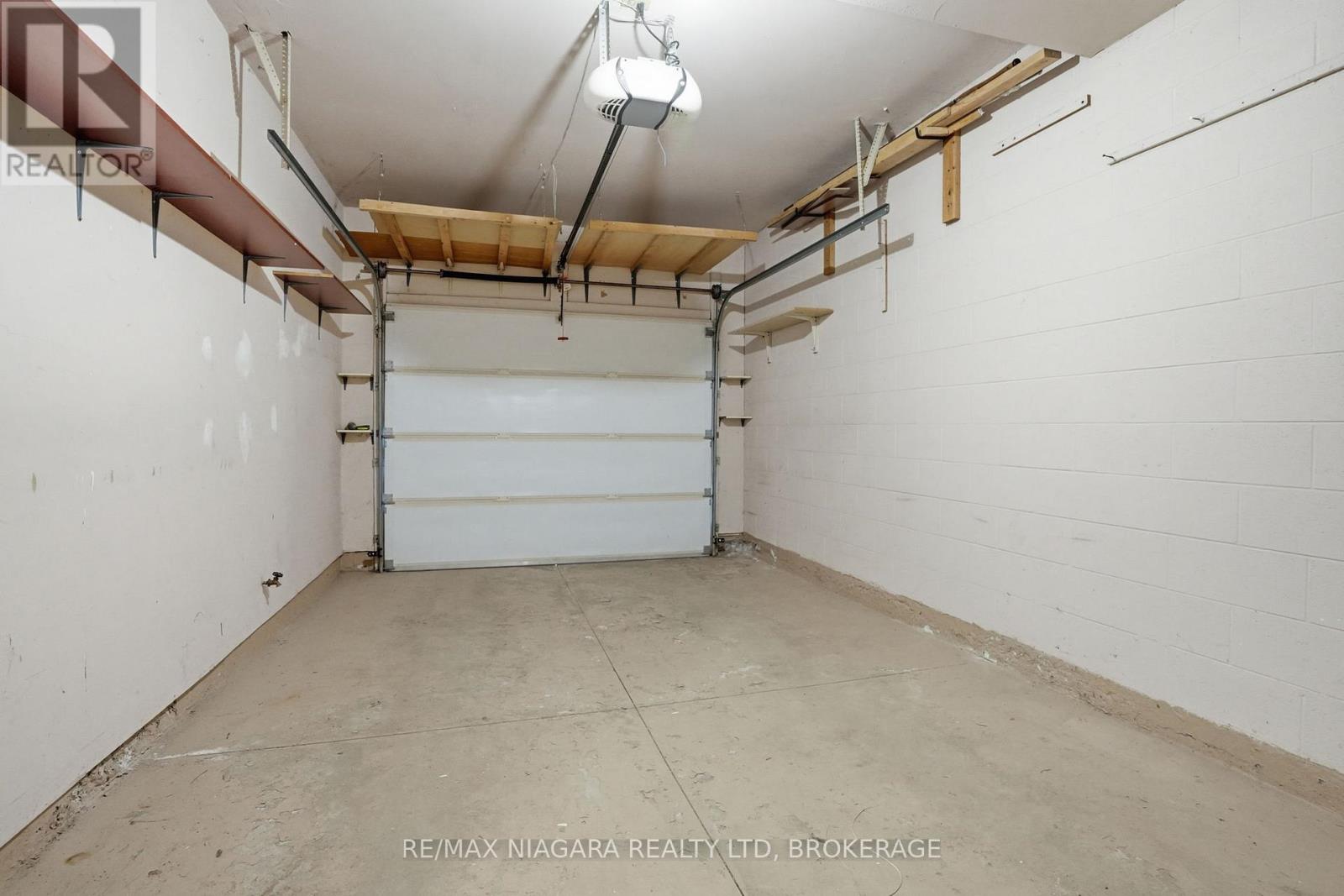 #25 2720 MEWBURN ROAD - 31