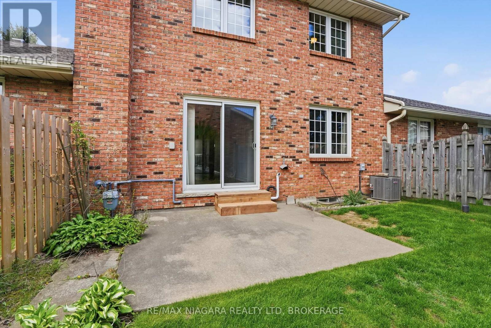#25 2720 MEWBURN ROAD - 33
