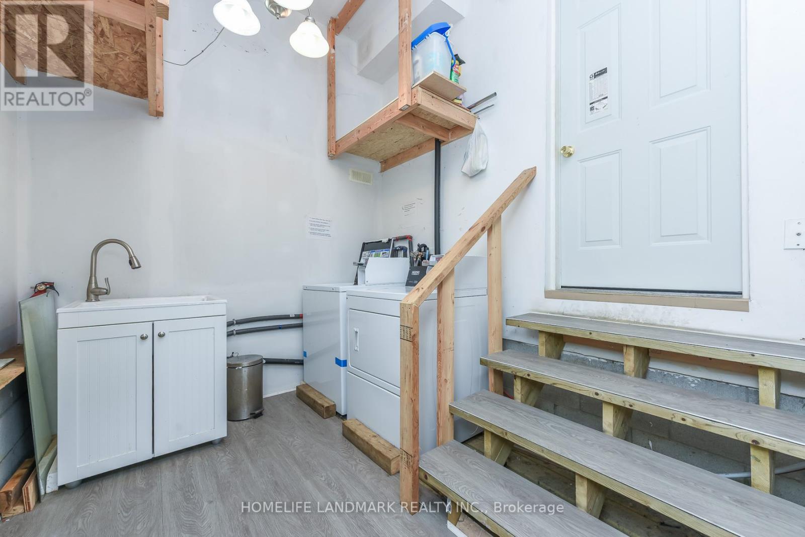 1153 OGDEN AVENUE - 48
