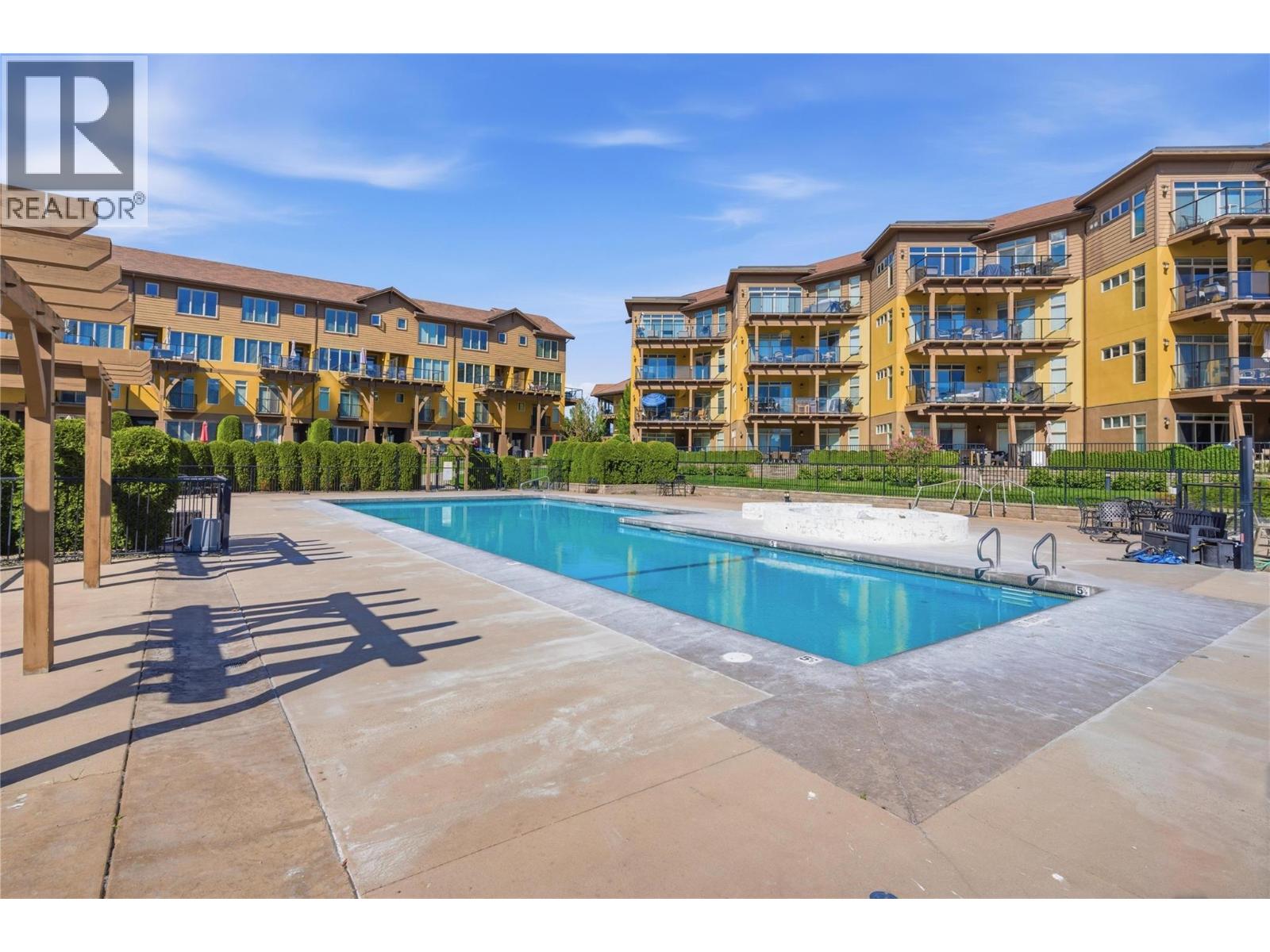 #7305 4024 Pritchard Drive - 28