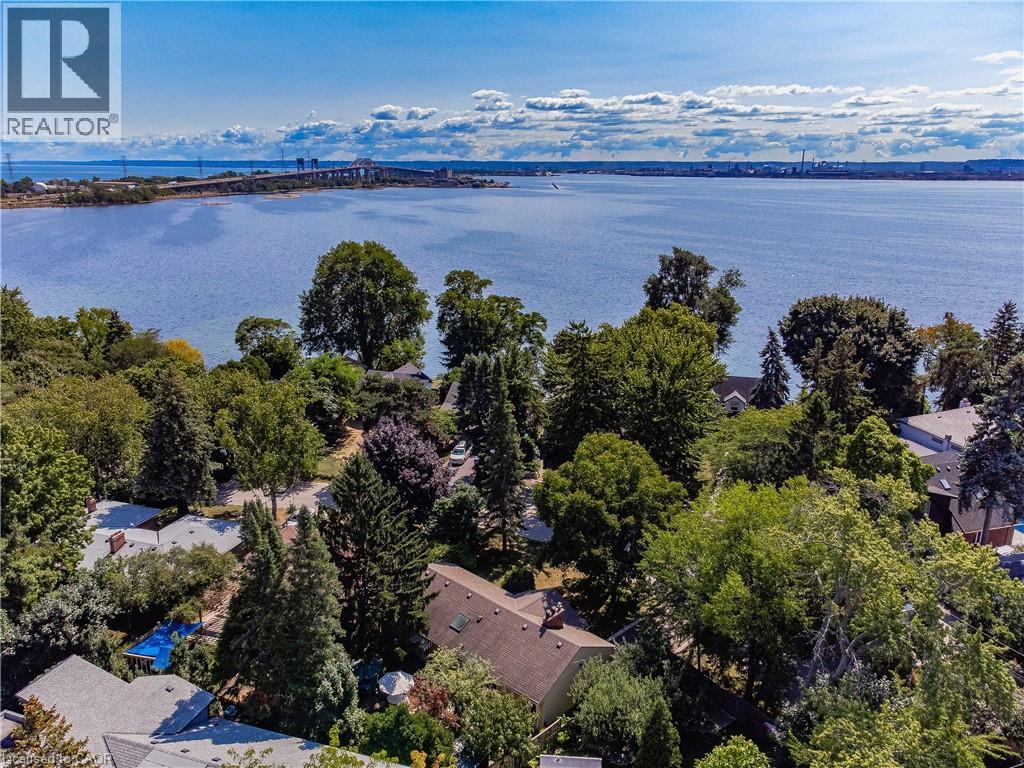 557 STILLWATER Crescent, Burlington, Ontario, L7T3M8 — Photo 28