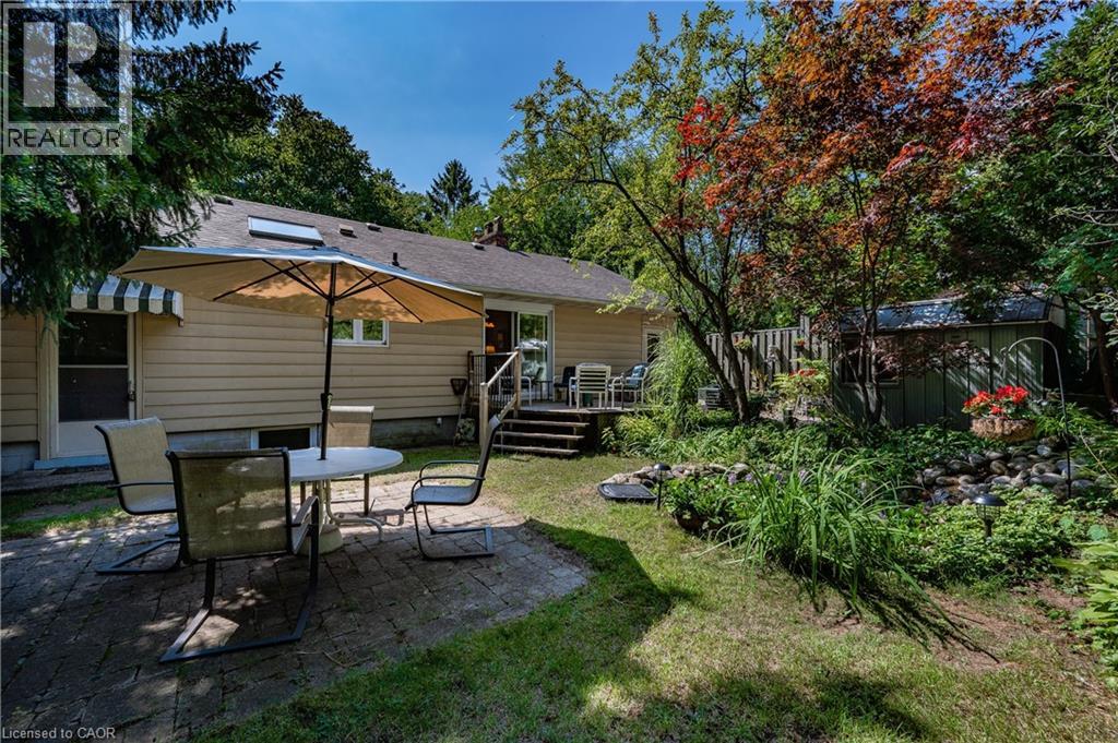 557 STILLWATER Crescent, Burlington, Ontario, L7T3M8 — Photo 30
