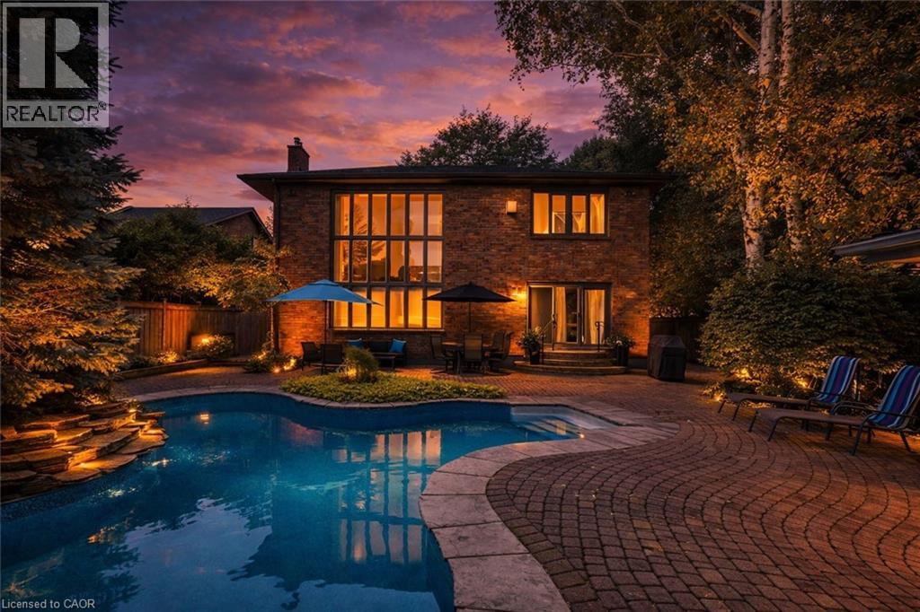 223 BRIAR HILL Crescent - 37