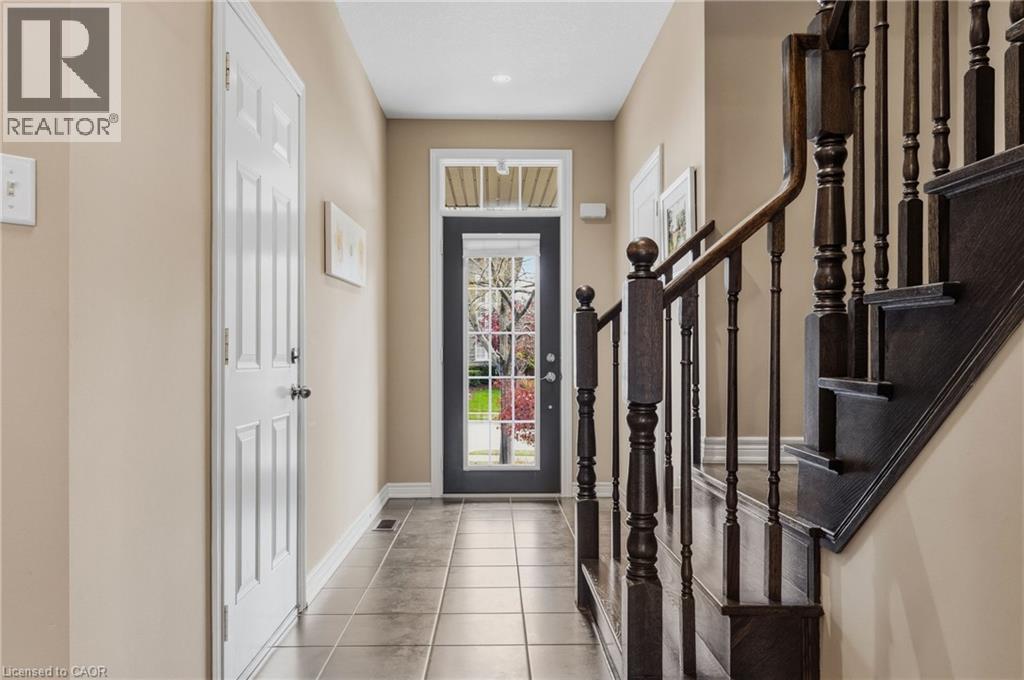 96 NEWCOMBE Road, Dundas, Ontario, L9H0A6 — Photo 8