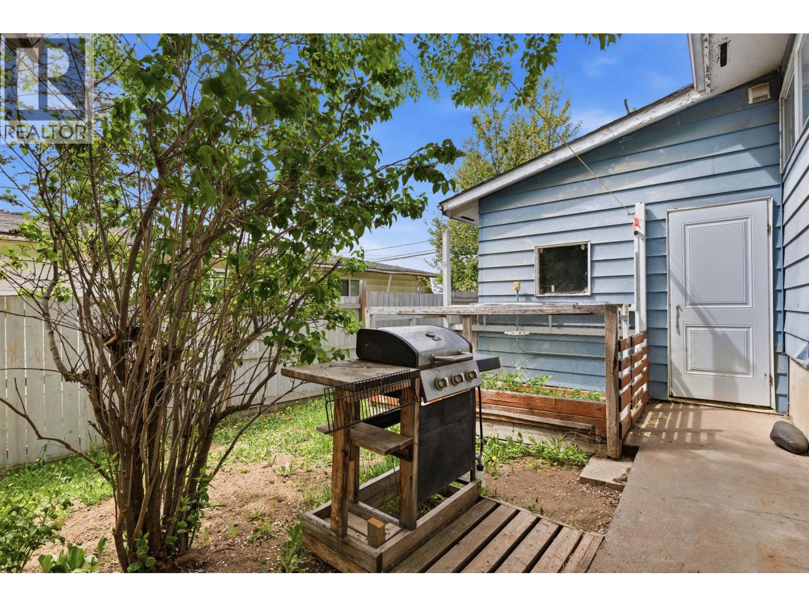 #B 1180 BLAIR STREET - 19